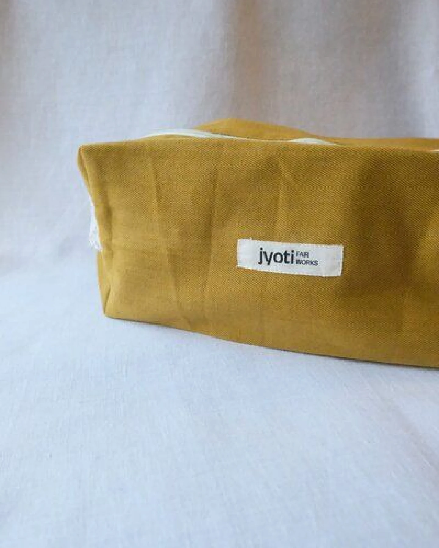 Jyoti - Fair Works Baumwoll Kulturtasche Phavvaara – Ansicht 2