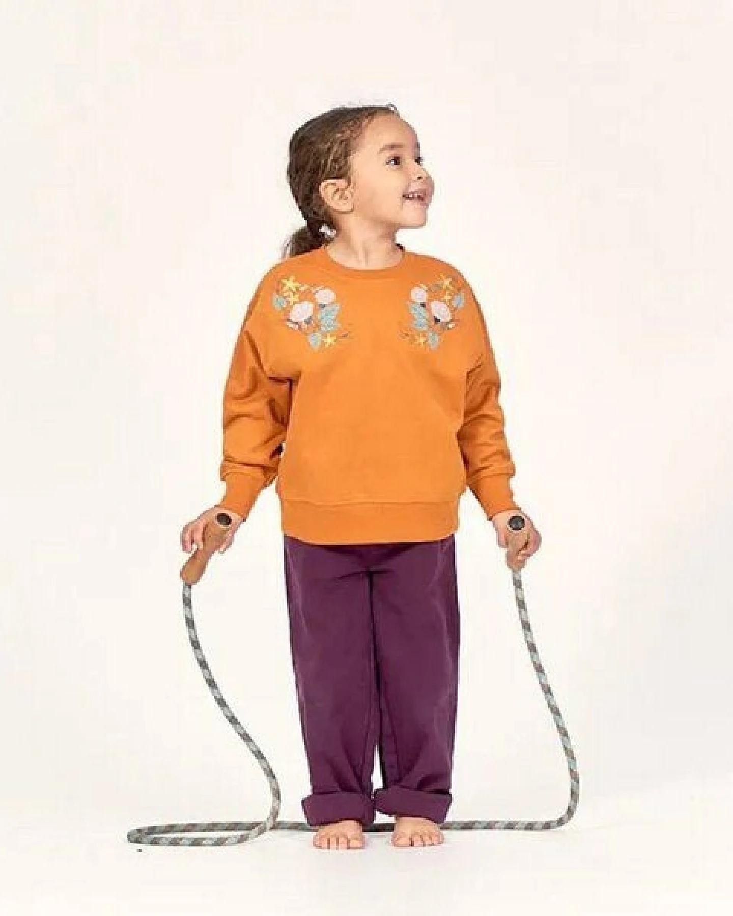 sense-organics Sweatshirt für Mädchen, Modell Dari von Sense Organics – Ansicht 2