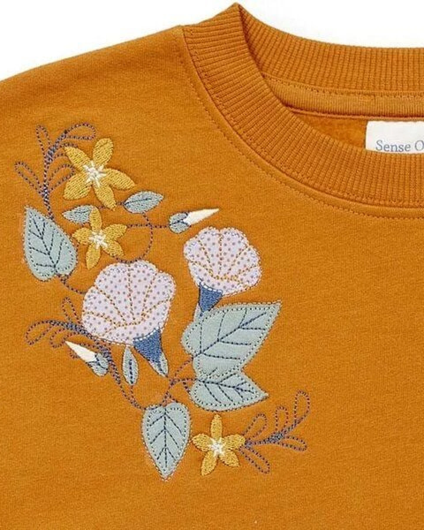 sense-organics Sweatshirt für Mädchen, Modell Dari von Sense Organics – Ansicht 4