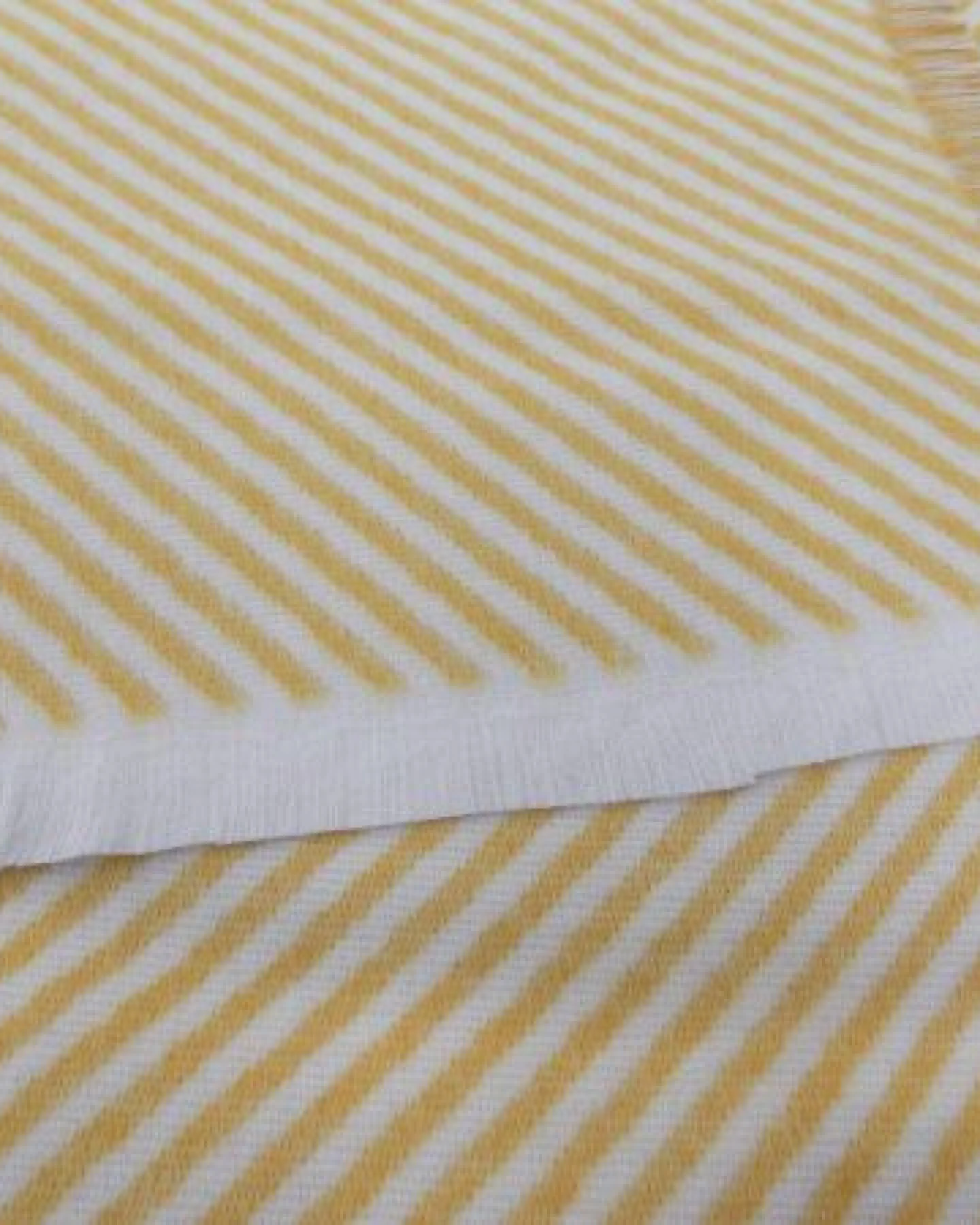 Nature by Adam Kuscheldecke aus 100% Bio-Baumwolle - Made in Germany - Stripes – Ansicht 2