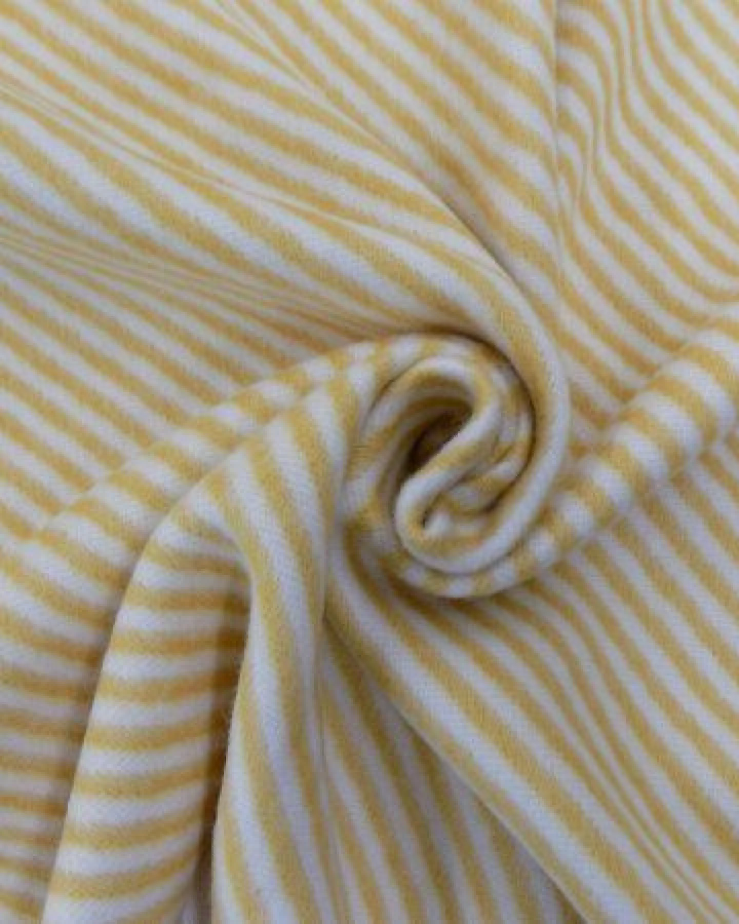 Nature by Adam Kuscheldecke aus 100% Bio-Baumwolle - Made in Germany - Stripes – Ansicht 3