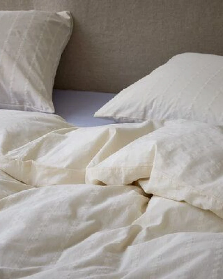 Gentle White
