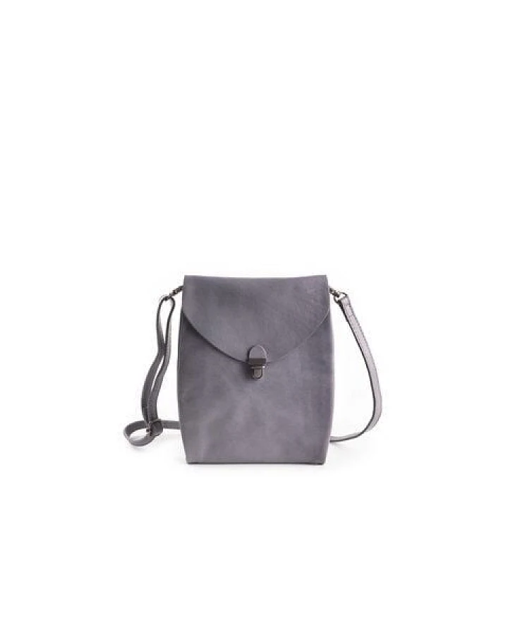 Harold's FO6 handbag clutch up