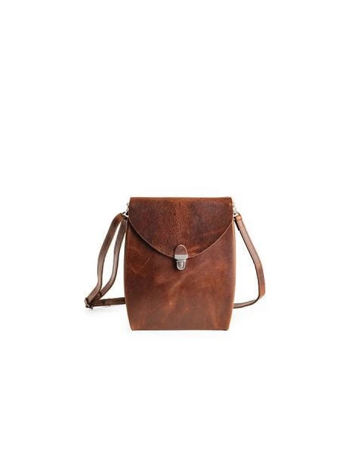 Harold's FO6 handbag clutch up