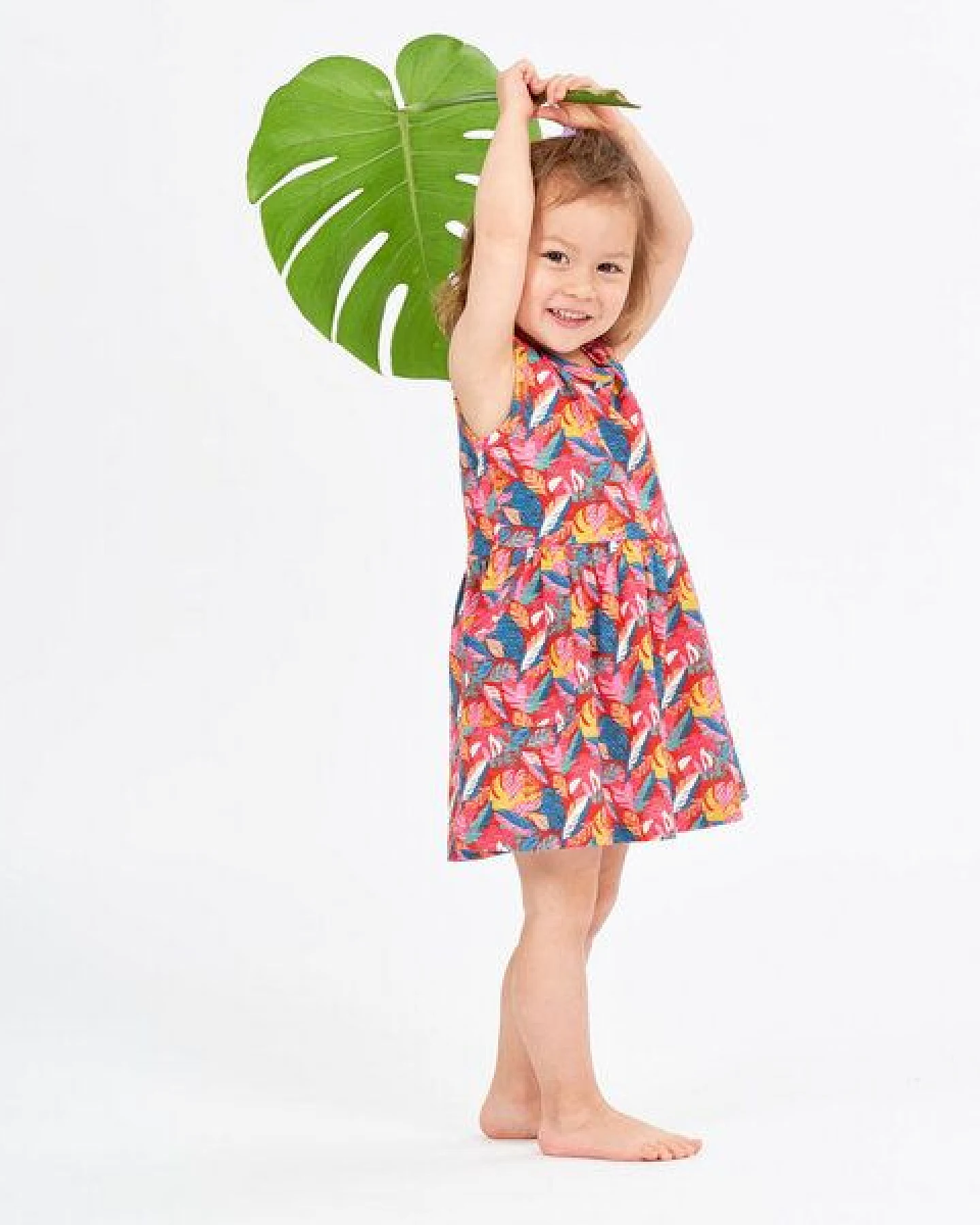 Sense Organics & friends in cooperation with GARY MASH Mädchenkleid aus Bio-Baumwolle – Ansicht 3
