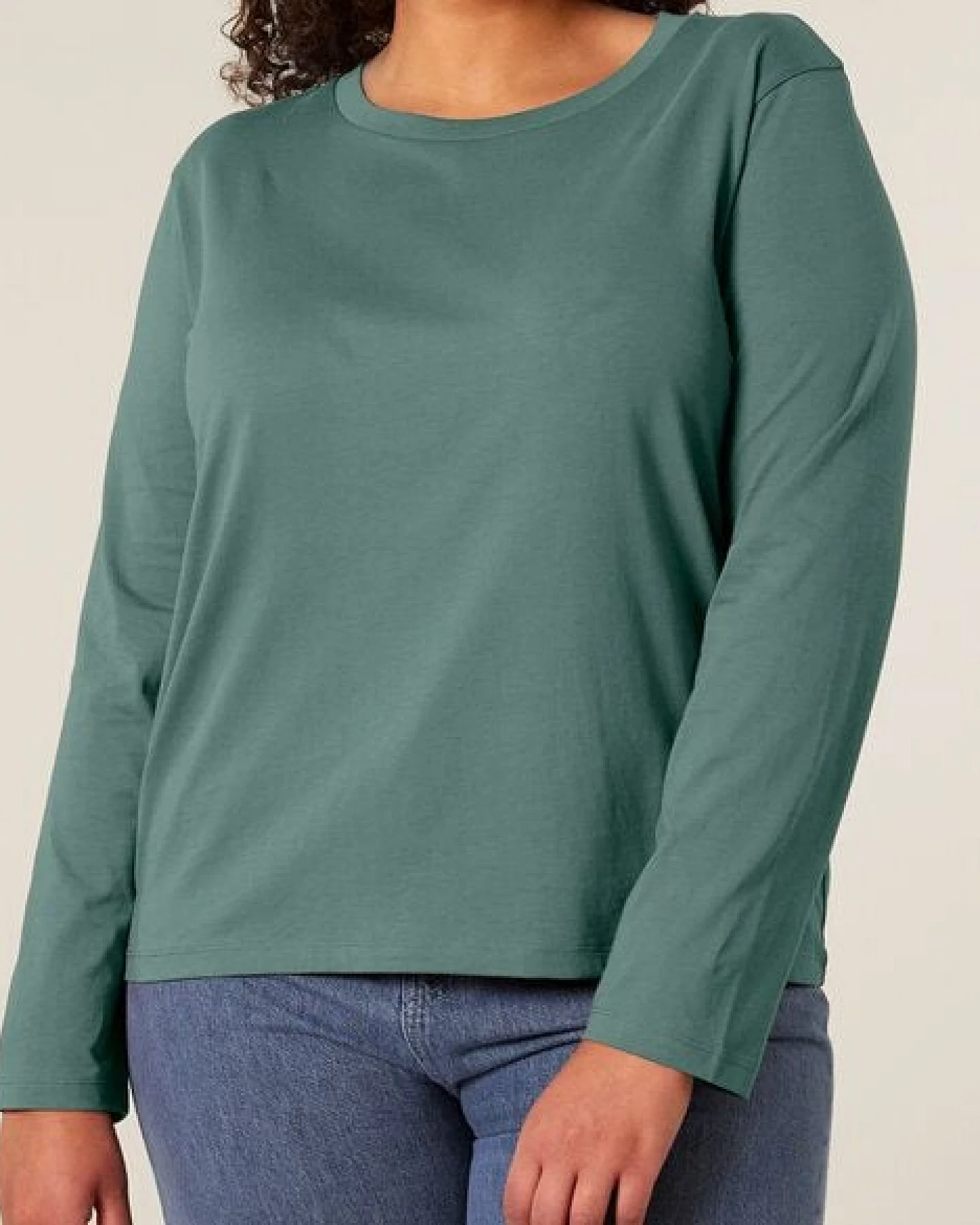 FAIRTICKEN BASICS Damen Basic Longsleeve Shirt aus 100% Bio-Baumwolle – Ansicht 2