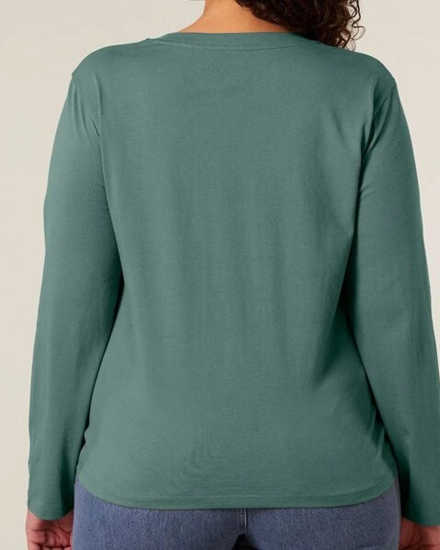 FAIRTICKEN BASICS Damen Basic Longsleeve Shirt aus 100% Bio-Baumwolle – Ansicht 3
