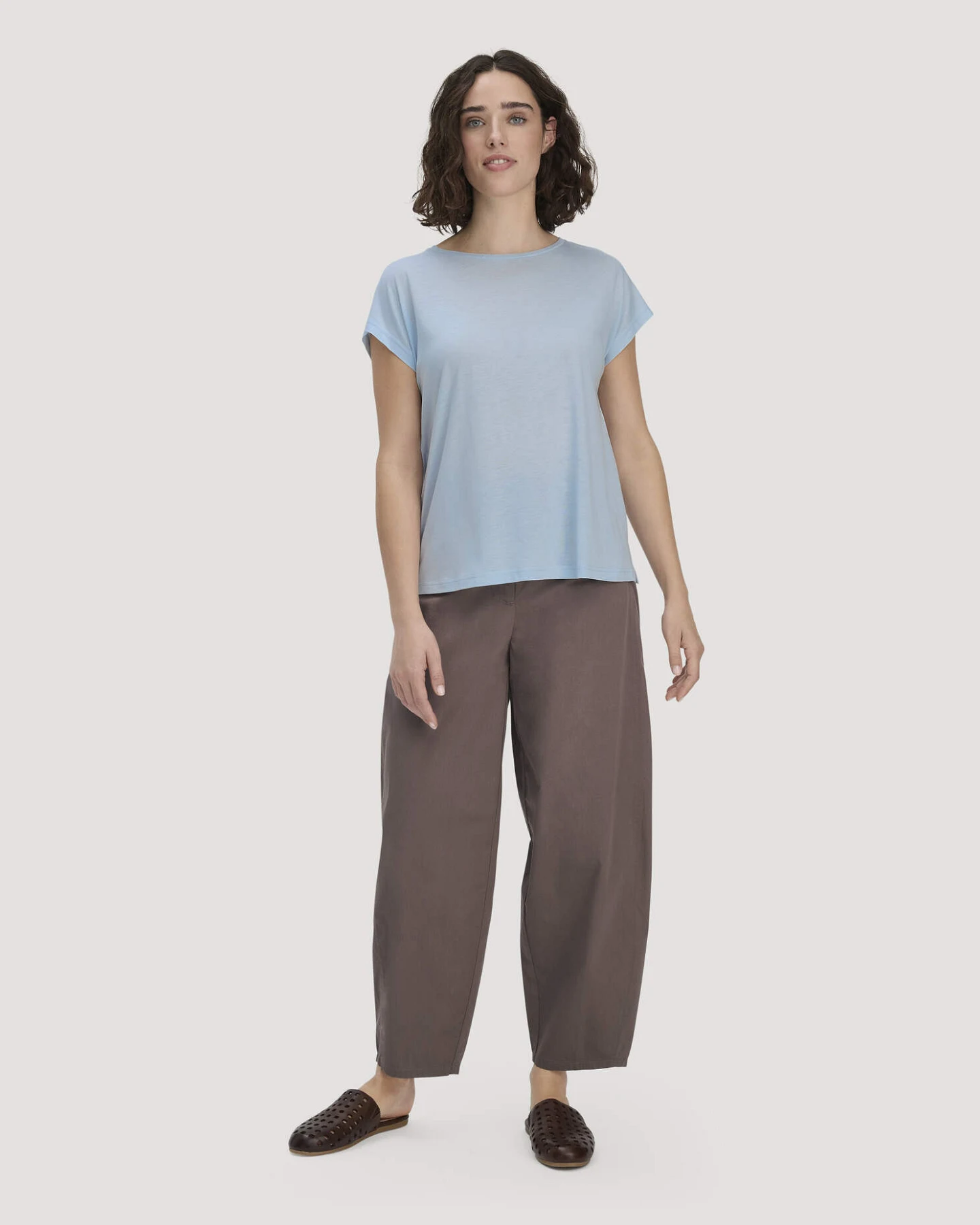 hessnatur Damen T-Shirt Oversize aus TENCEL™ Lyocell mit Bio-Baumwolle - blau - Größe S – Ansicht 2