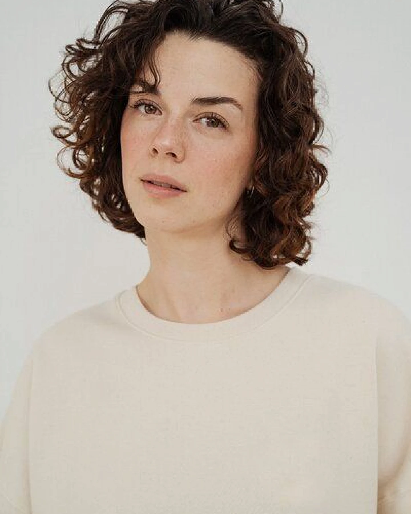 Kultgut Goodness Sweater 100% Bio-Baumwolle - Ein schöner Allrounder im Boxistyle – Ansicht 2