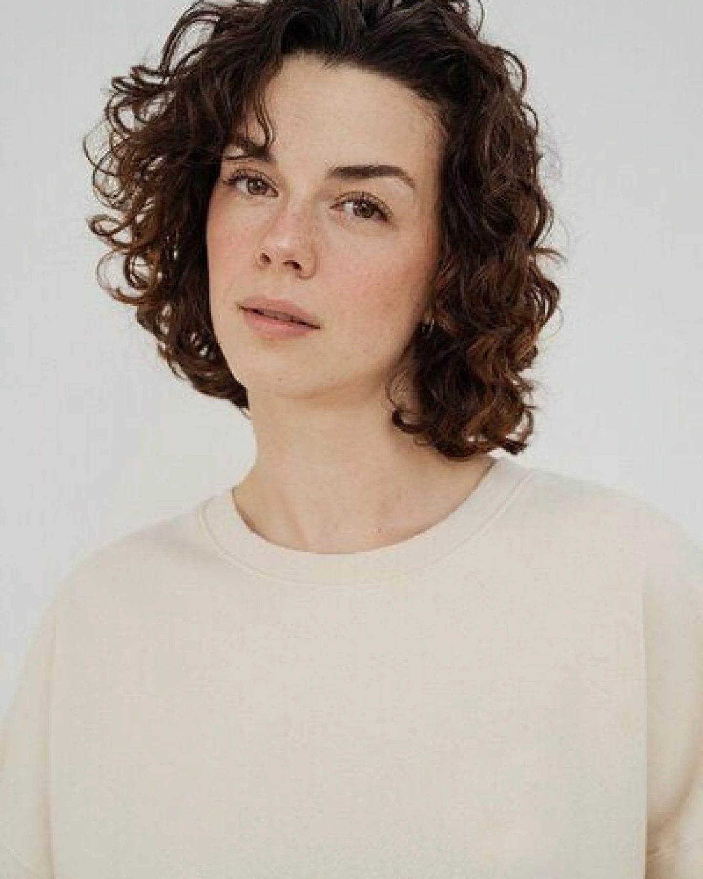 Kultgut Goodness Sweater 100% Bio-Baumwolle - Ein schöner Allrounder im Boxistyle – Ansicht 2