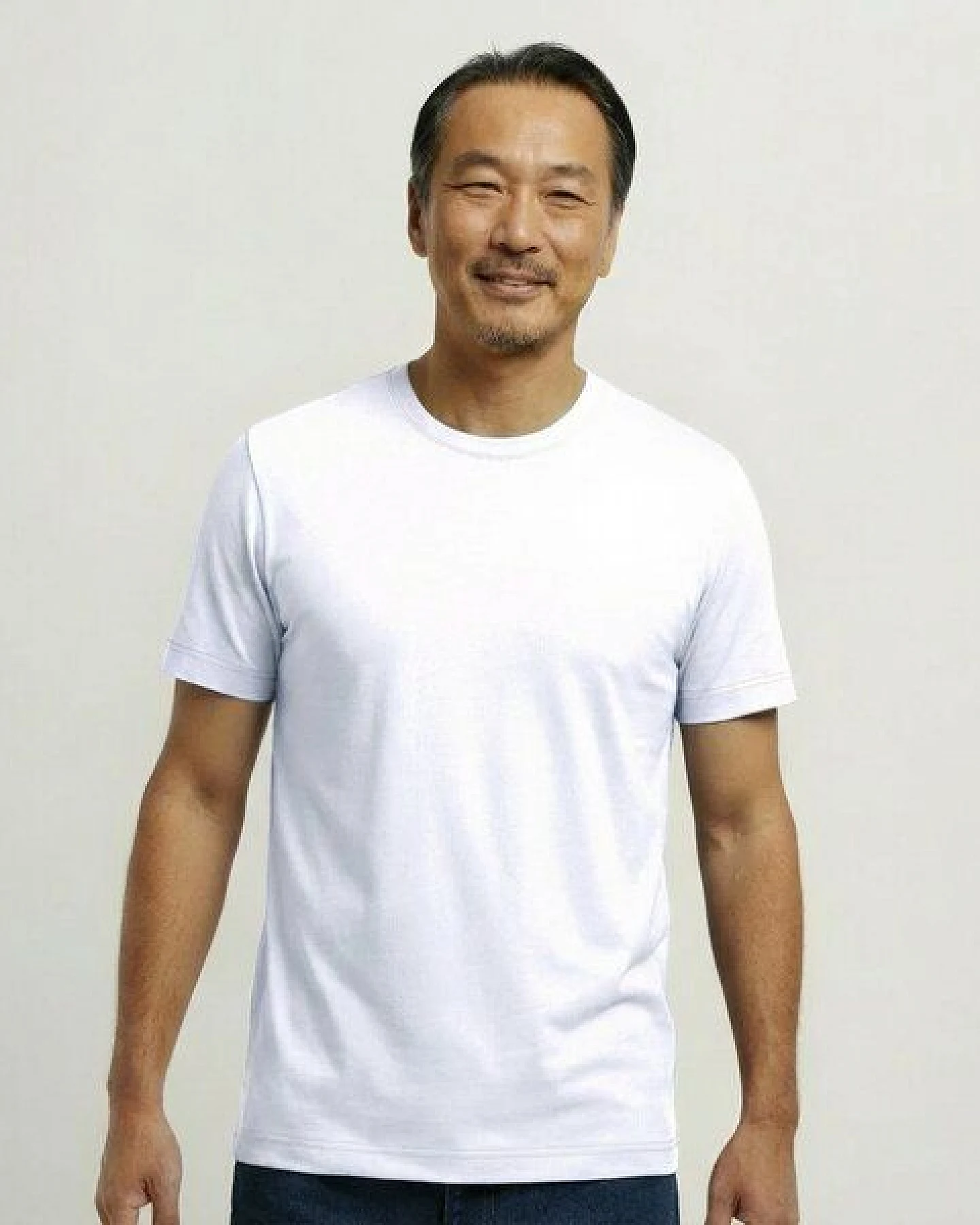YTWOO Basic Herren T-Shirt aus gekämmter Bio-Baumwolle – Ansicht 2