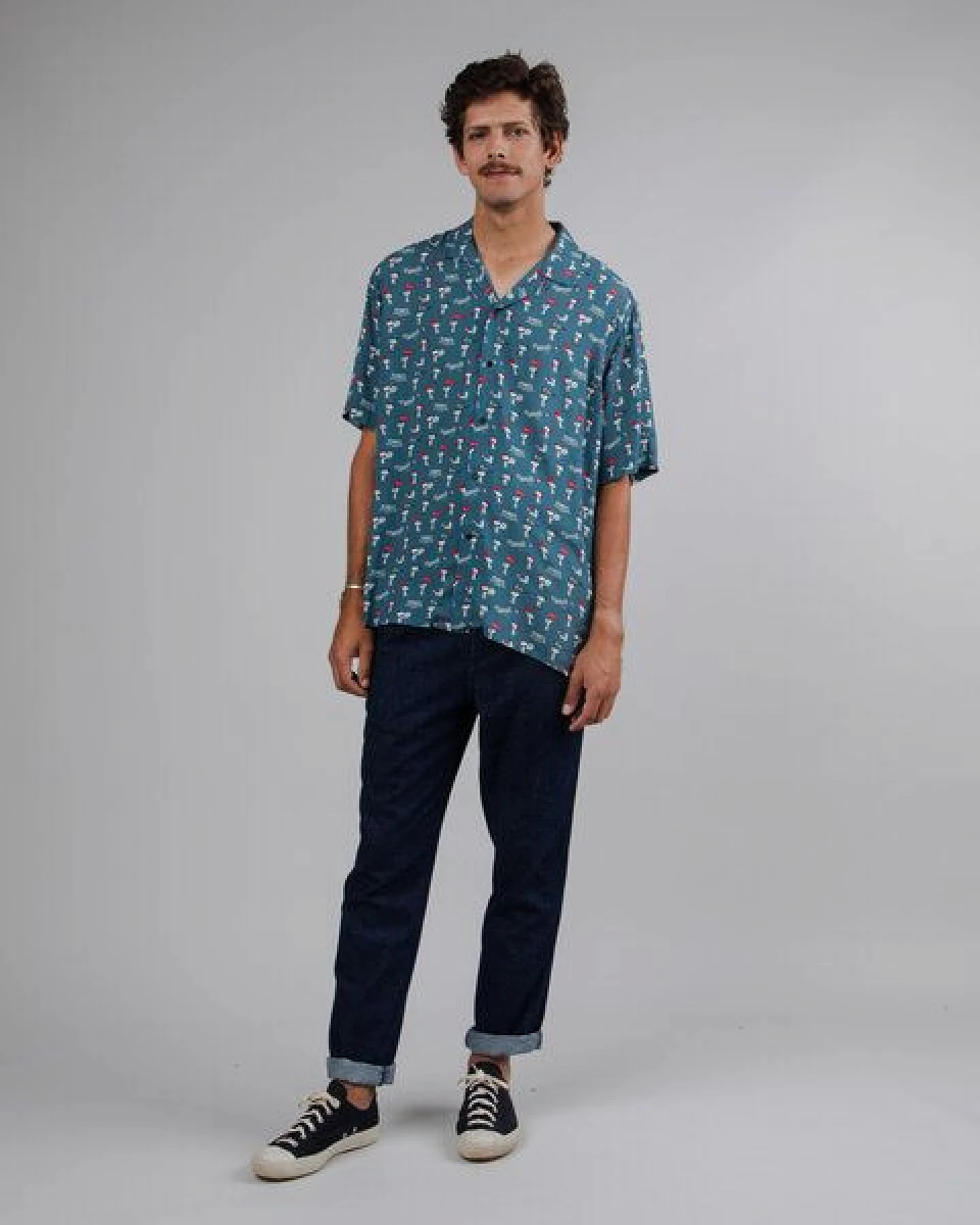 Brava Fabrics Kurzarm-Hemd Peanuts Athletic Aloha – Ansicht 3