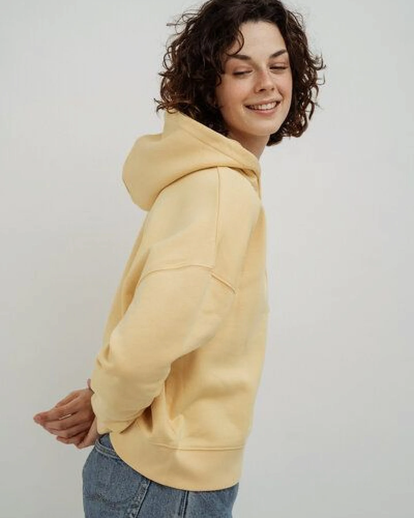 Kultgut Biofair- Goodness Hoodie 100% Biobaumwolle / Clara – Ansicht 2