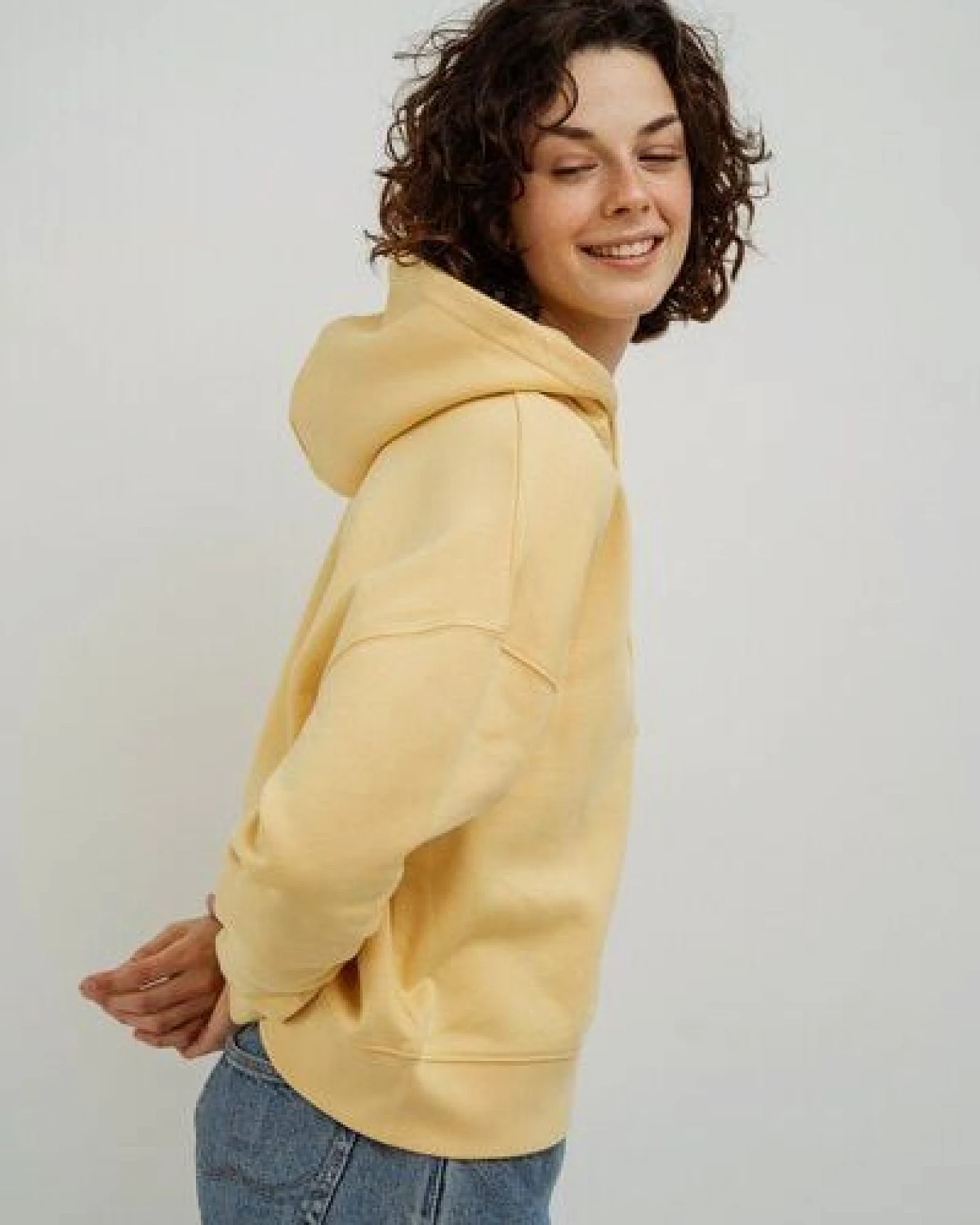 Kultgut Biofair- Goodness Hoodie 100% Biobaumwolle / Clara – Ansicht 2