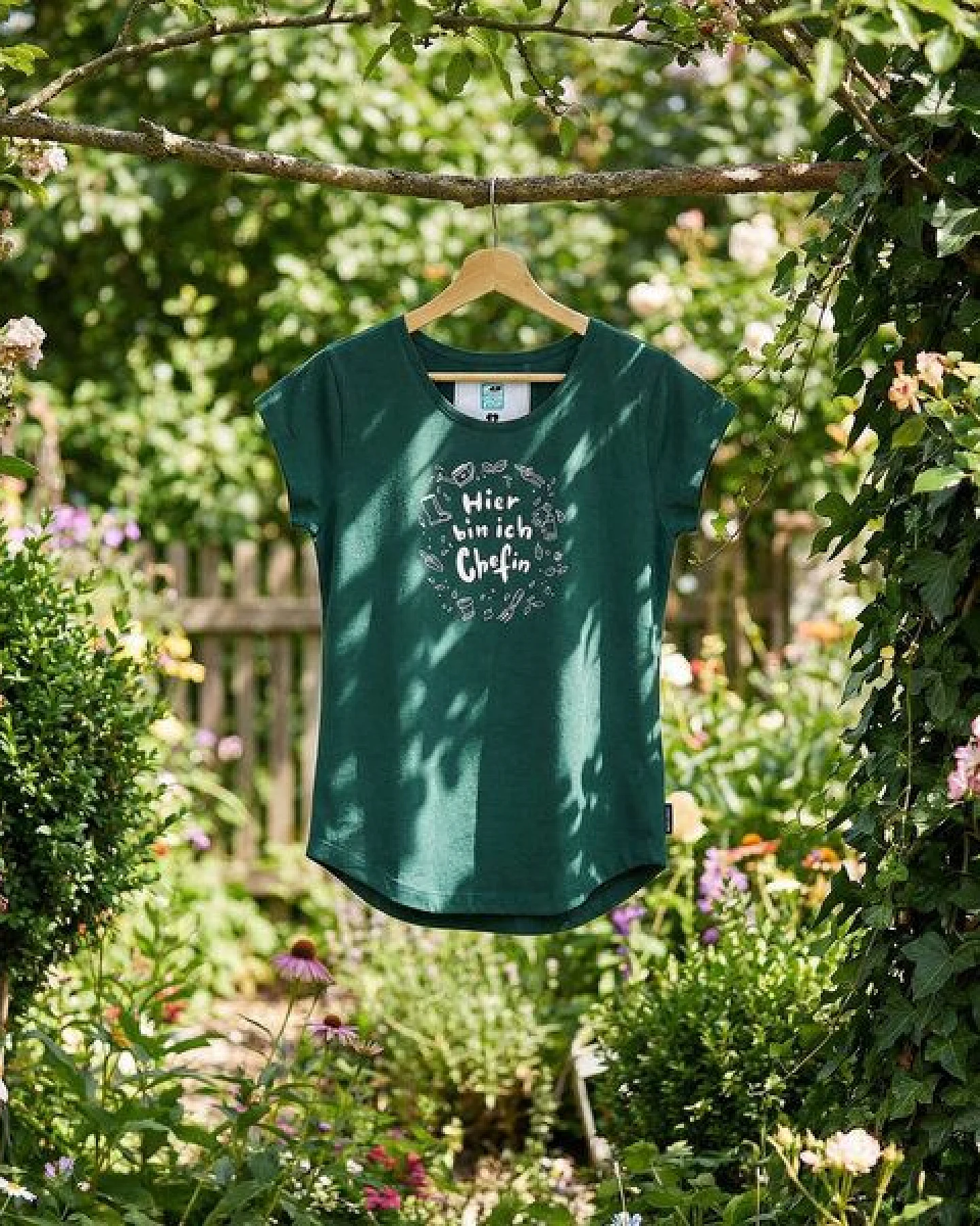 GARY MASH Shirt Asheville Gartenchefin aus Bio-Baumwolle – Ansicht 4