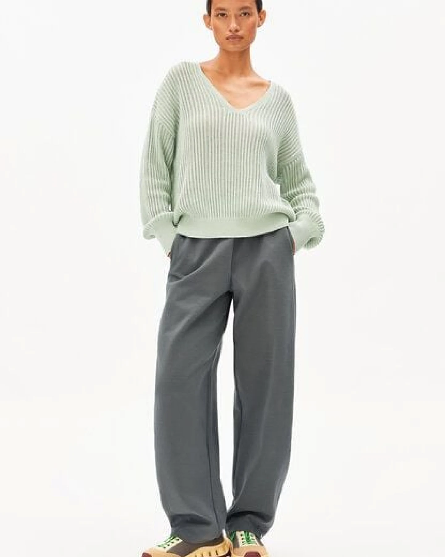 ARMEDANGELS LINEN BLEND Damen Pullover aus Leinen-Mix – Ansicht 4