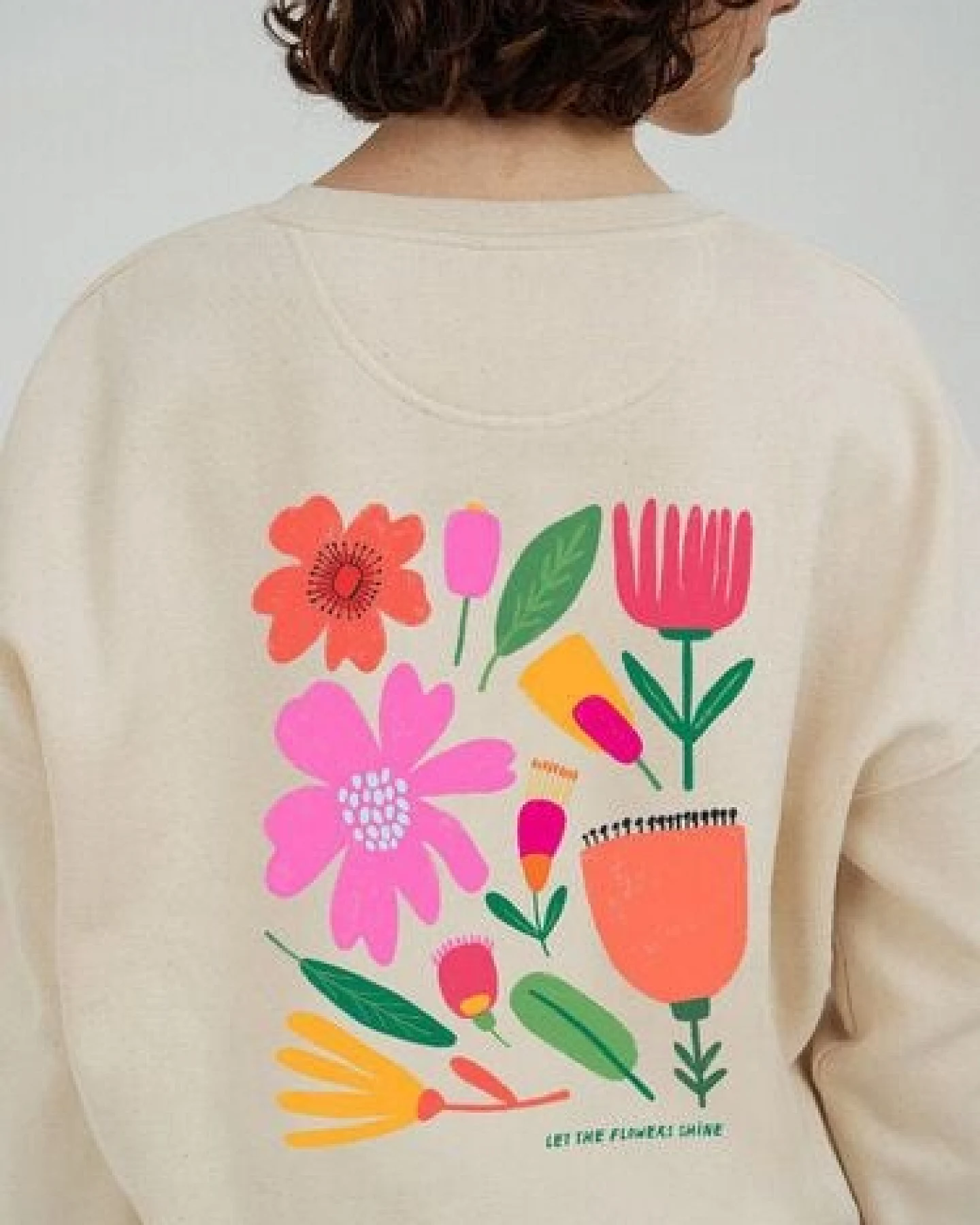 Kultgut Artdesign - Biofair- Kuscheliger Sweatpullover / Let the flowers shine – Ansicht 3