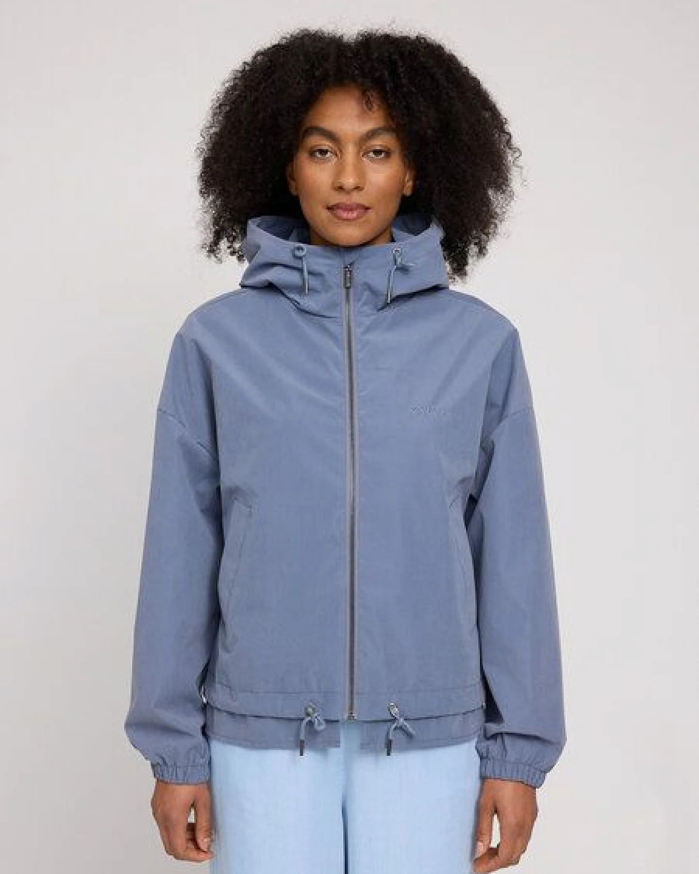 Mazine leichte Jacke aus recykeltem Plastik – Ansicht 3