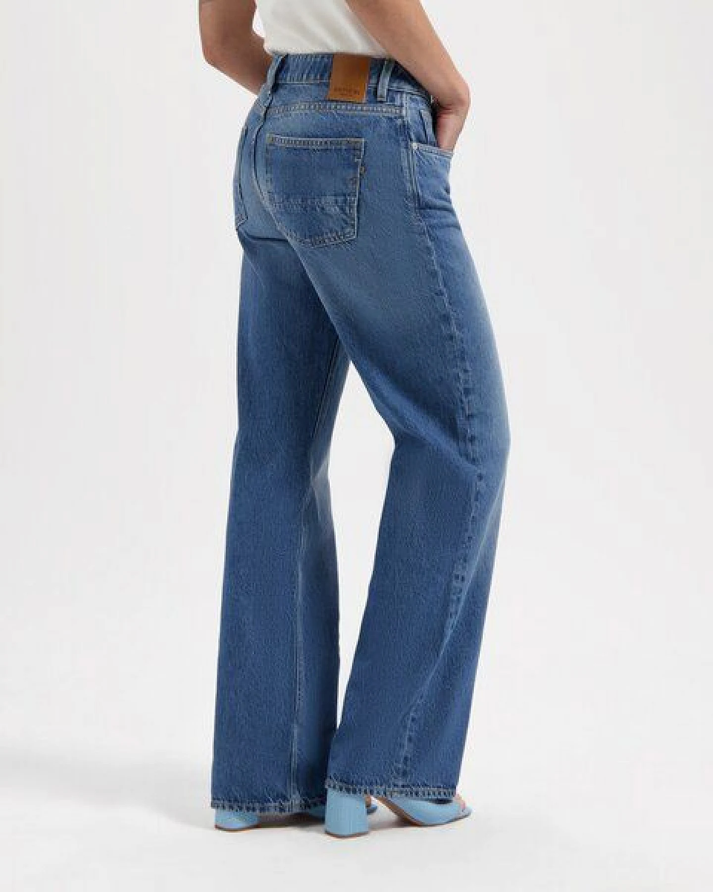 Kuyichi LENA Women Loose Jeans – Ansicht 2
