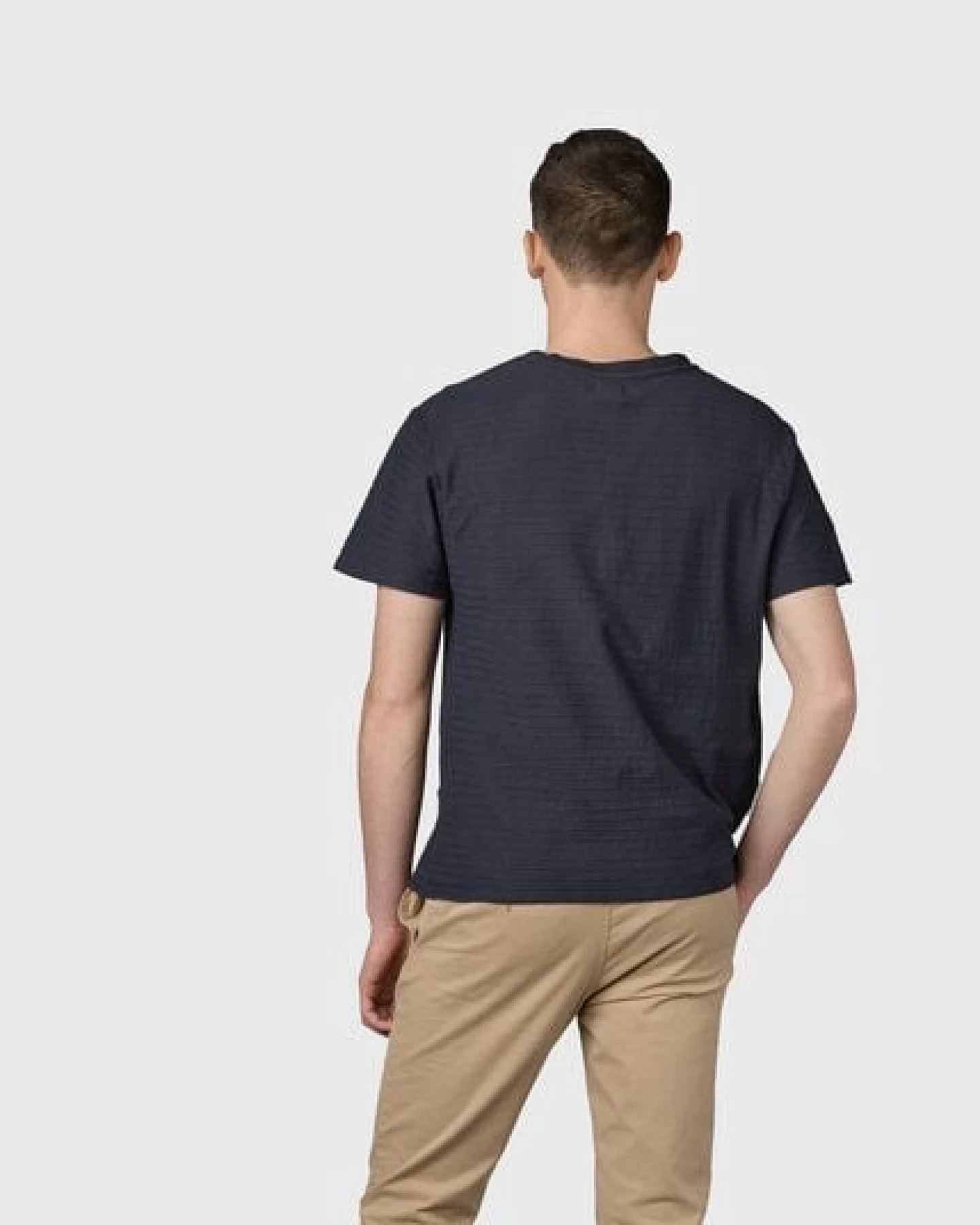 Klitmøller Collective Strukturiertes T-Shirt Lauge – Ansicht 4