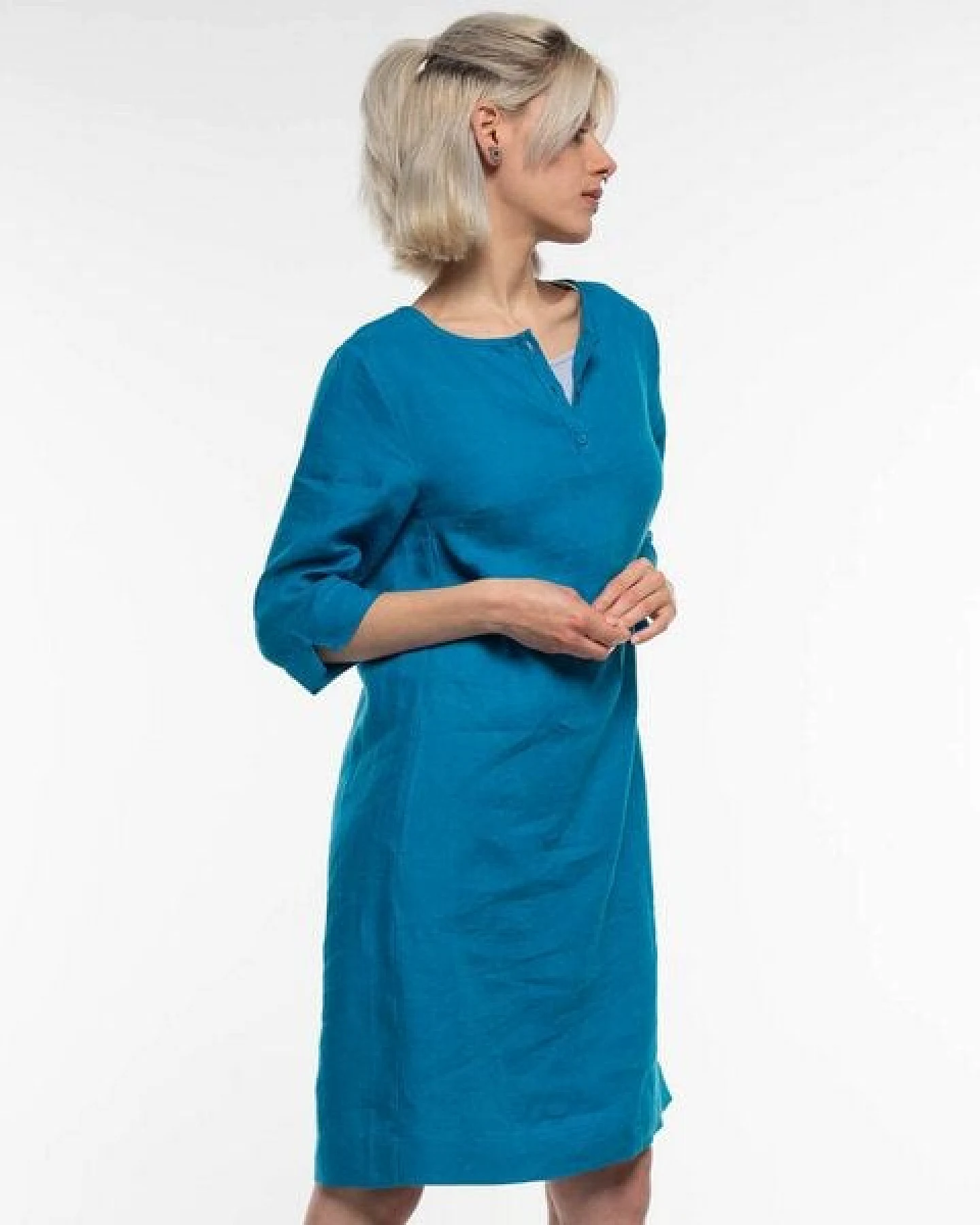 Alma & Lovis Legeres Tunika-Kleid mit Knopfleiste aus reinem Leinen – Ansicht 4