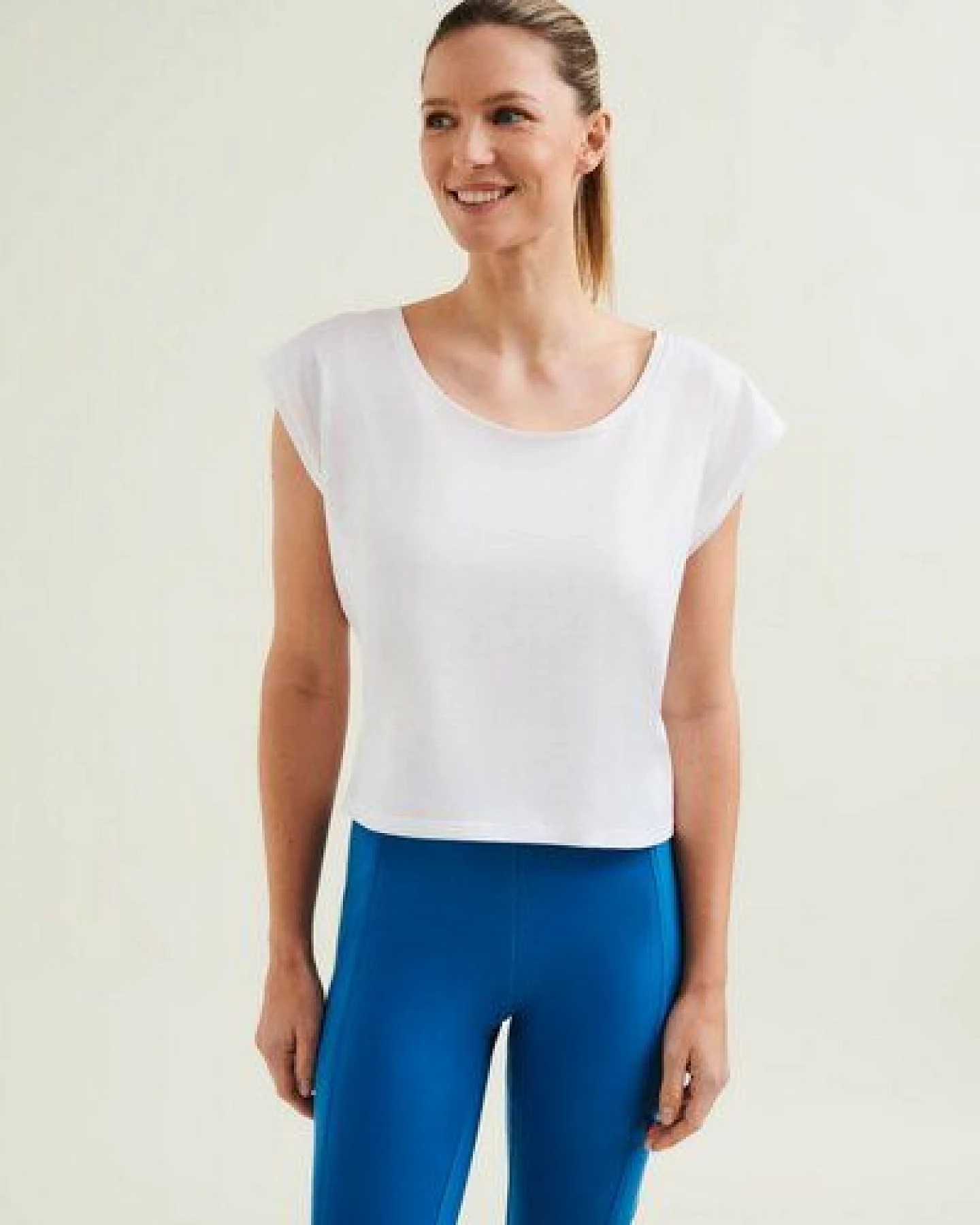 Wellicious Cropped Dance Vest – Ansicht 3