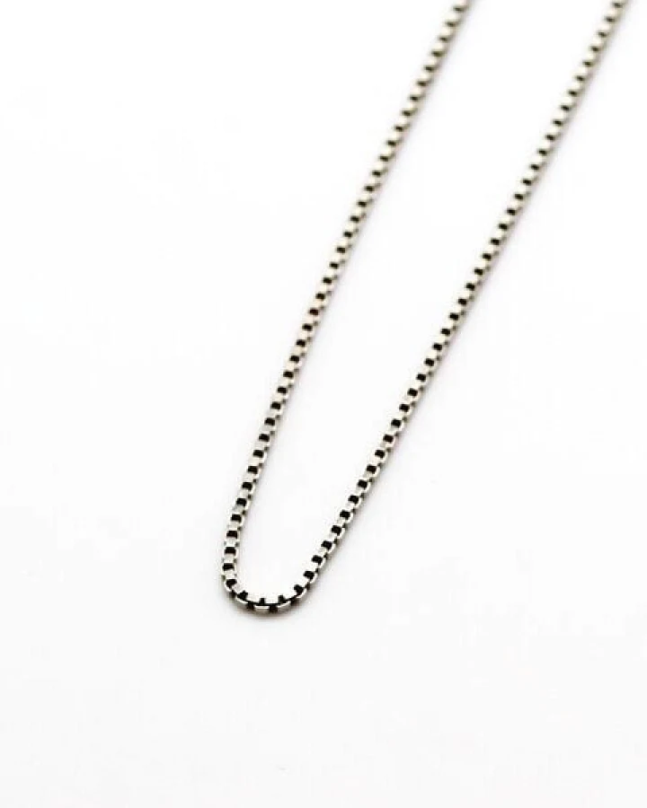 juni Choker Venezianerkette rhodiniert 45cm aus recyceltem Silber, hergestellt in Deutschland