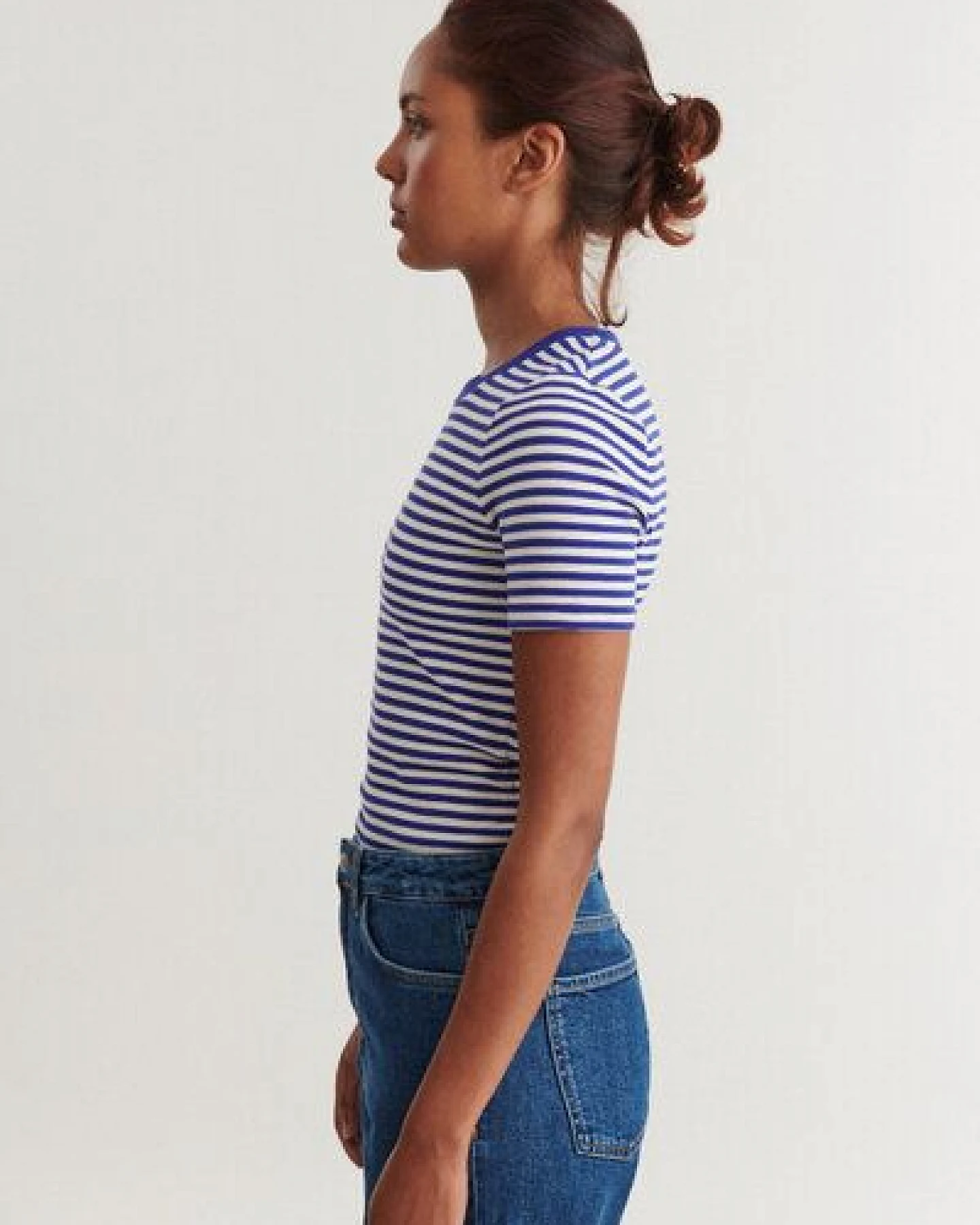 Basic Apparel Ludmilla T-Shirt mit Rundhalsausschnitt aus Bio-Baumwolle – Ansicht 3