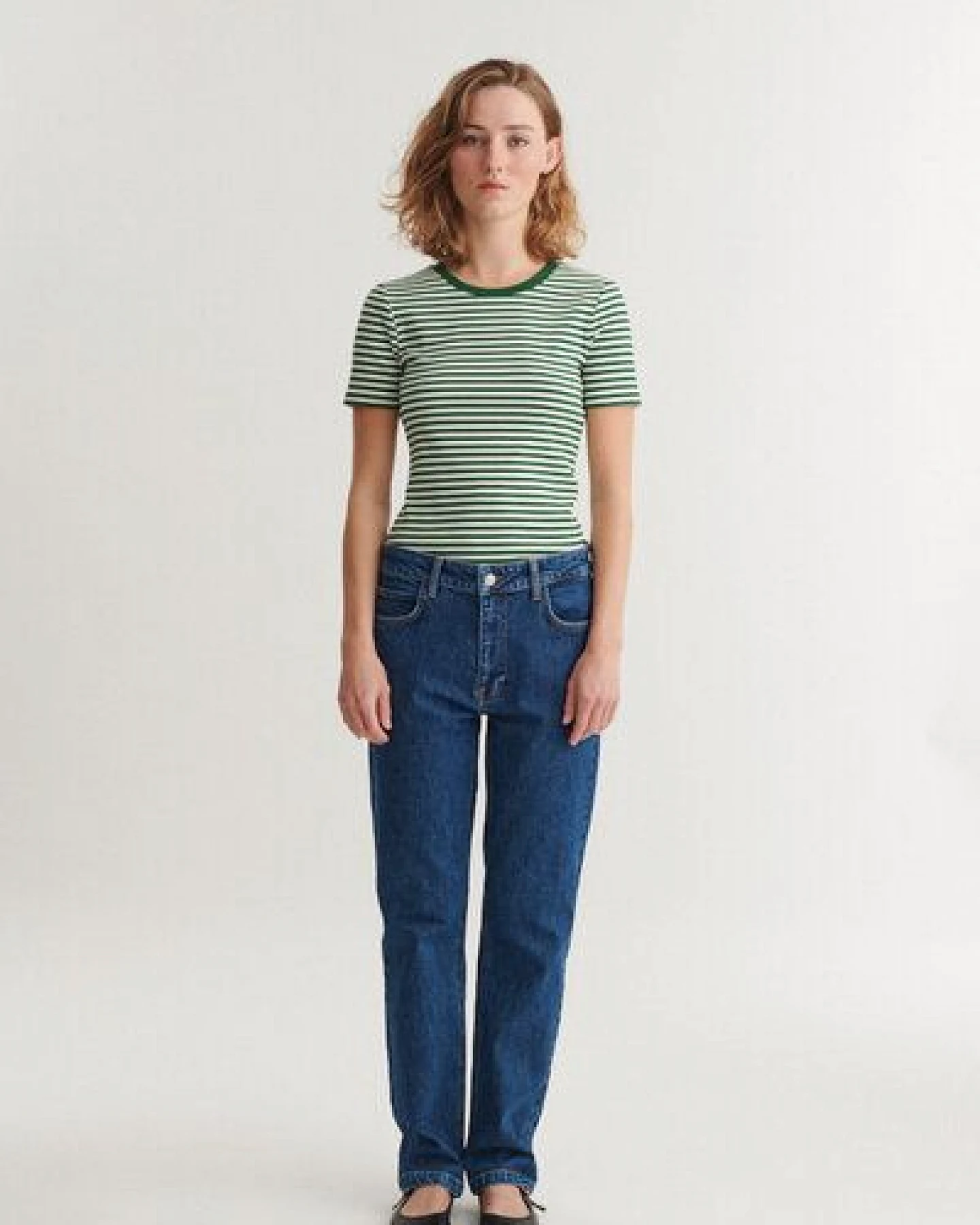 Basic Apparel Ludmilla T-Shirt mit Rundhalsausschnitt aus Bio-Baumwolle – Ansicht 3