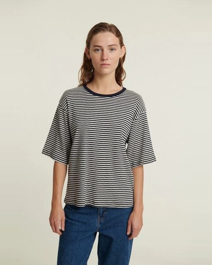 Basic Apparel Silma Oversize T-Shirt aus Bio-Baumwolle
