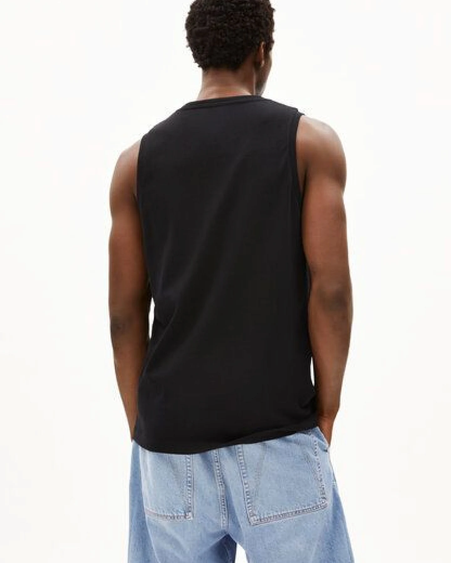 ARMEDANGELS HEAVY WEIGHT TANK TOP Herren Heavyweight Tanktop aus recyceltem Baumwoll Mix – Ansicht 2