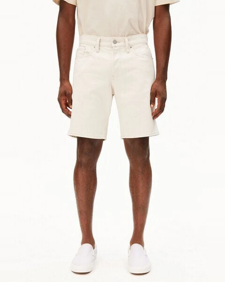 ARMEDANGELS AARVO Herren Jeans Shorts aus recycelter Baumwolle