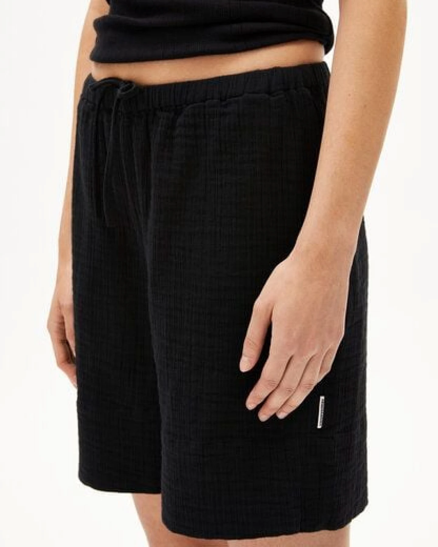 ARMEDANGELS TEONAA MUSSELIN Damen Shorts aus Bio-Baumwolle – Ansicht 3