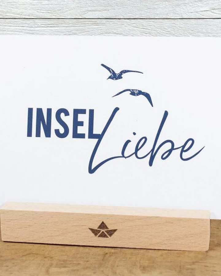 Bow & Hummingbird Maritime Postkarte "Inselliebe" aus Recyclingpapier