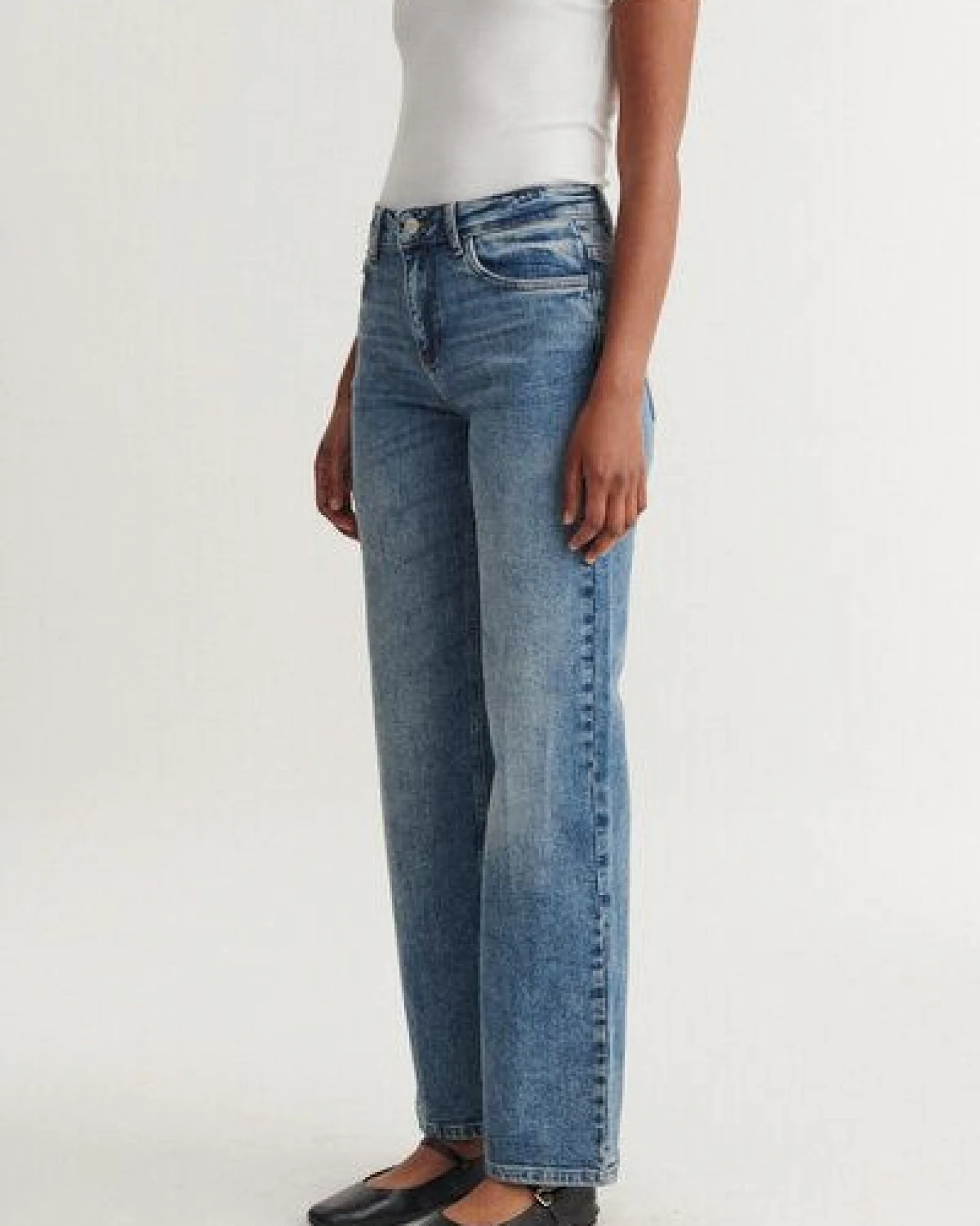 Basic Apparel Mom-Fit Jeans ELISA aus Bio-Baumwolle V2 – Ansicht 3