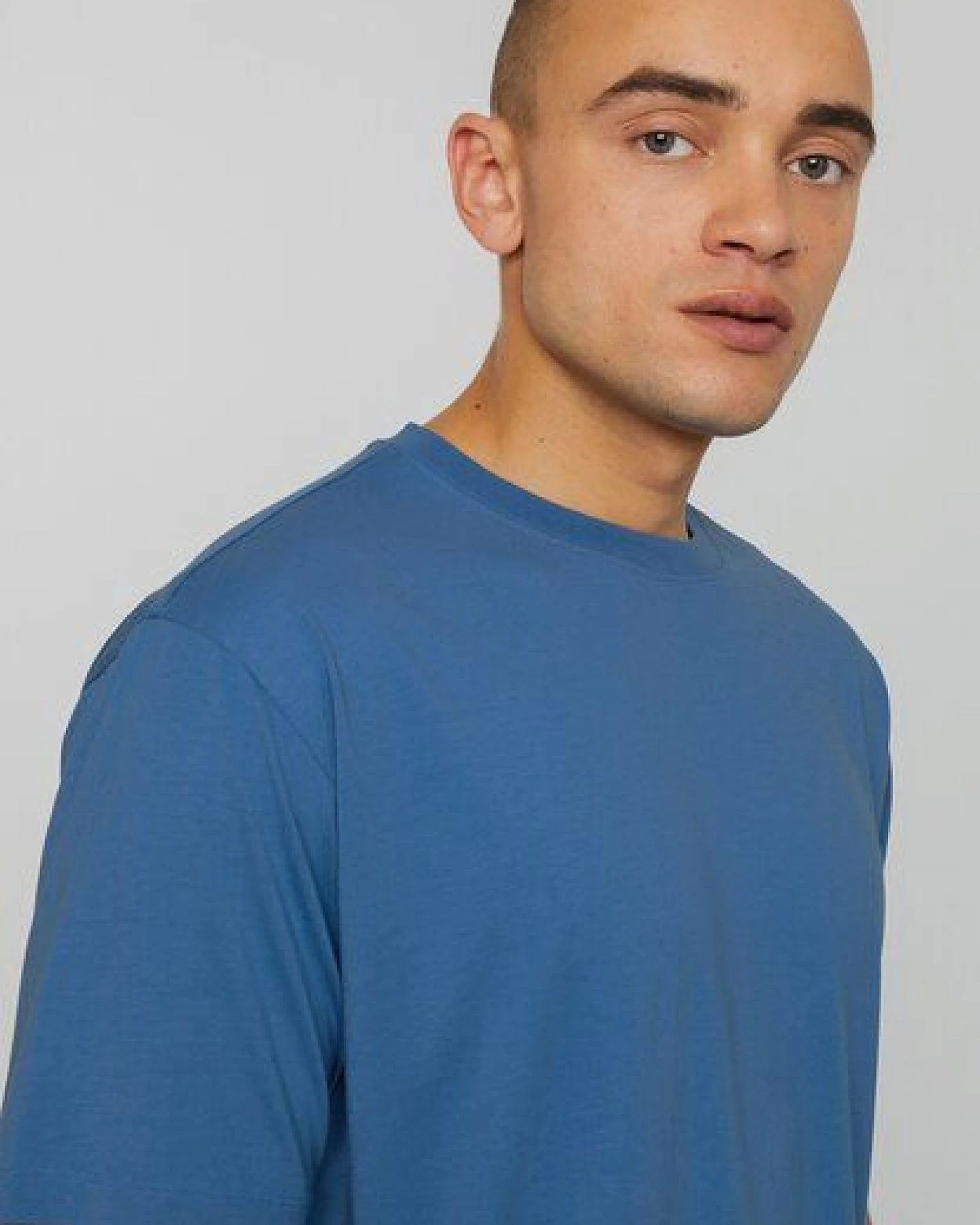 Herren T-Shirt aus Bio-Baumwolle - APOSERIS - recolution – Ansicht 2