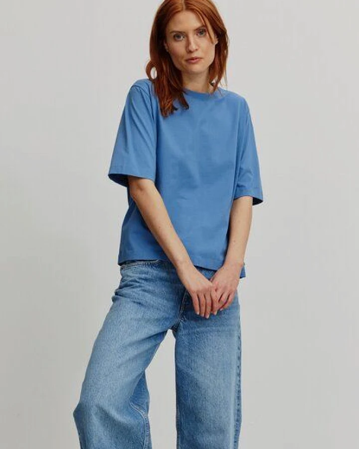 Damen T-Shirt aus Bio-Baumwolle - AZOLLA - recolution