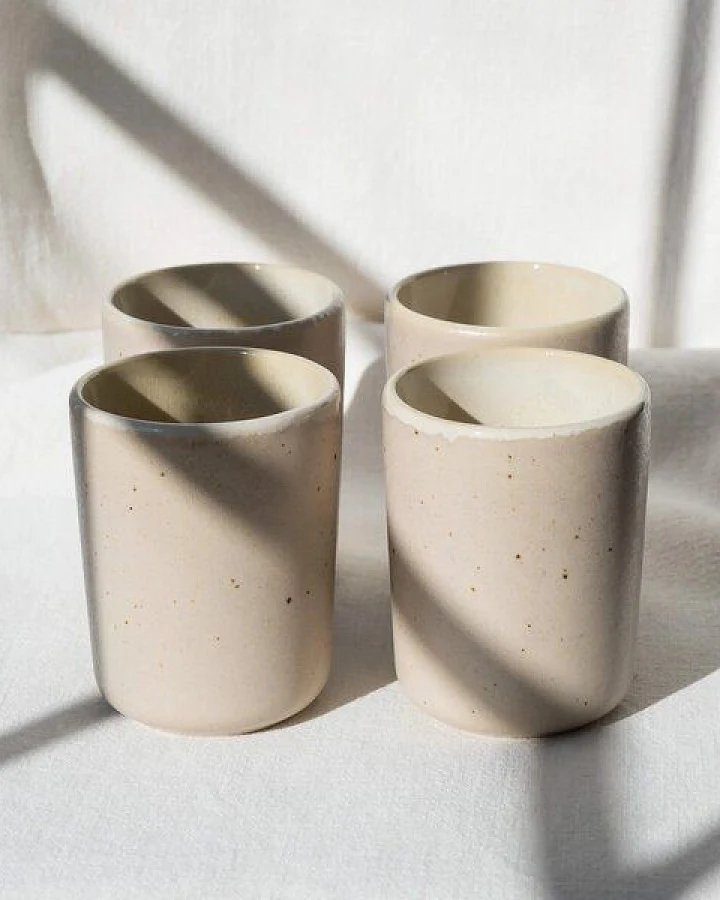 EDDA stoneware Handgemachter Steingut Becher Eelina - Cappuccino Beige (ø 8 x 10 cm, 0,35 L)