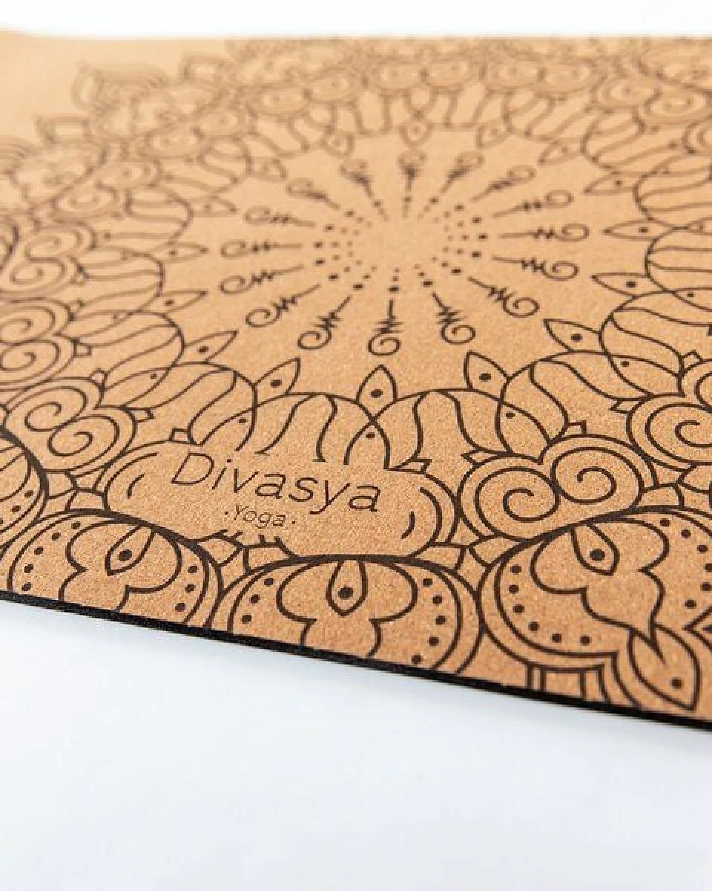 Divasya Yoga Pad aus Naturkautschuk & Kork – Ansicht 2