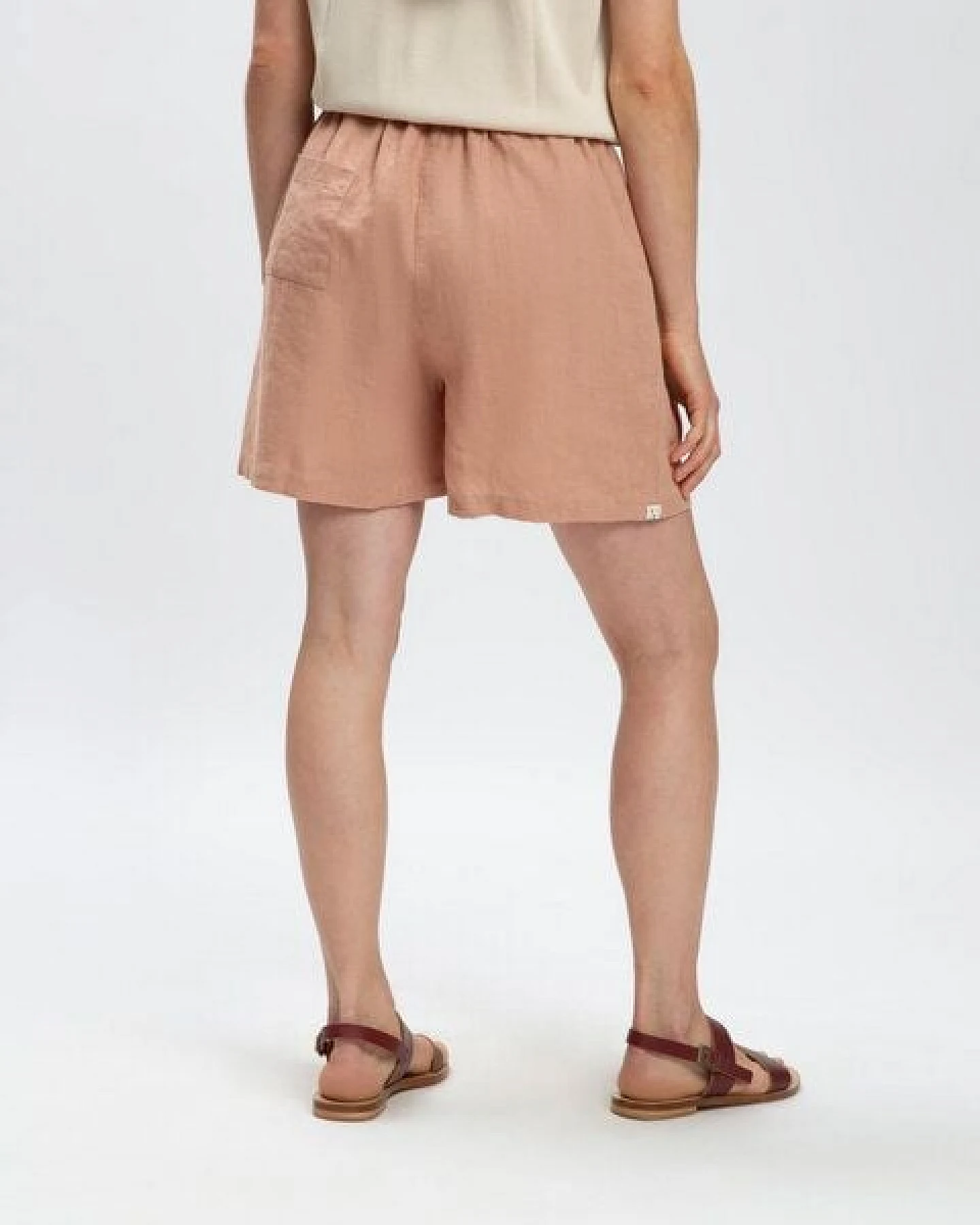 Matona Leichte Leinenshorts für Frauen / Simple Shorts – Ansicht 2