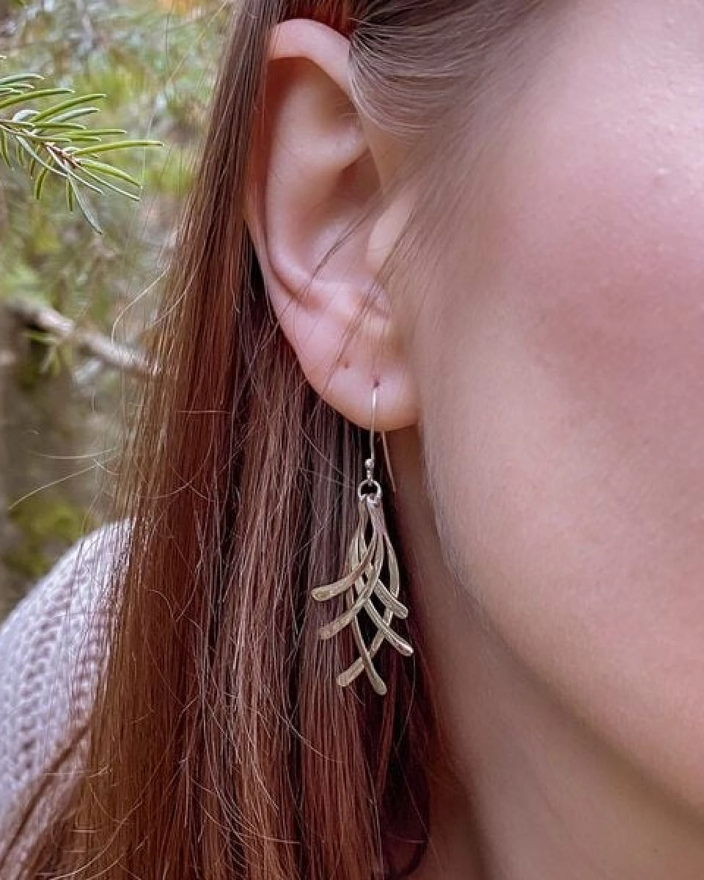 pakilia Silber Ohrringe Streifen kreuzend Fair-Trade und handmade – Ansicht 4