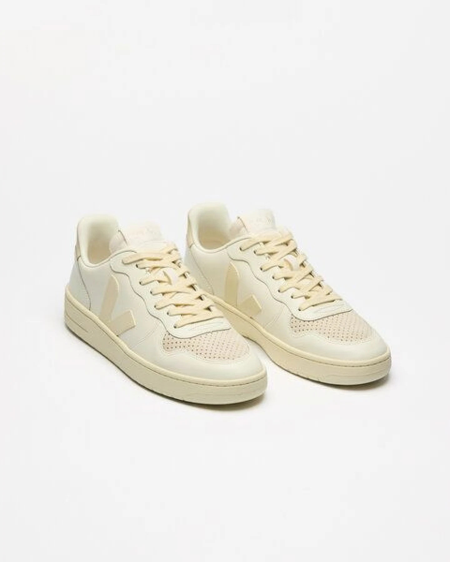 Veja Damen-Sneaker V-10 Prime Leather Pure Calcaire – Ansicht 2