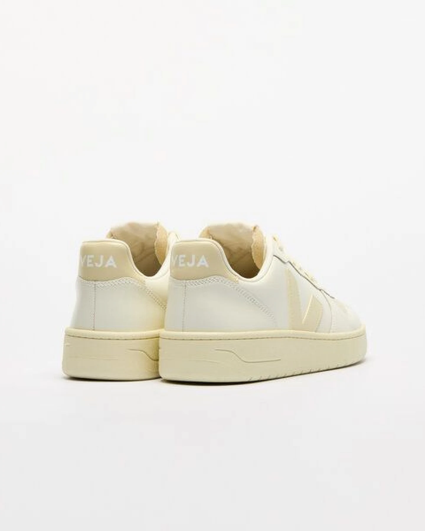 Veja Damen-Sneaker V-10 Prime Leather Pure Calcaire – Ansicht 3