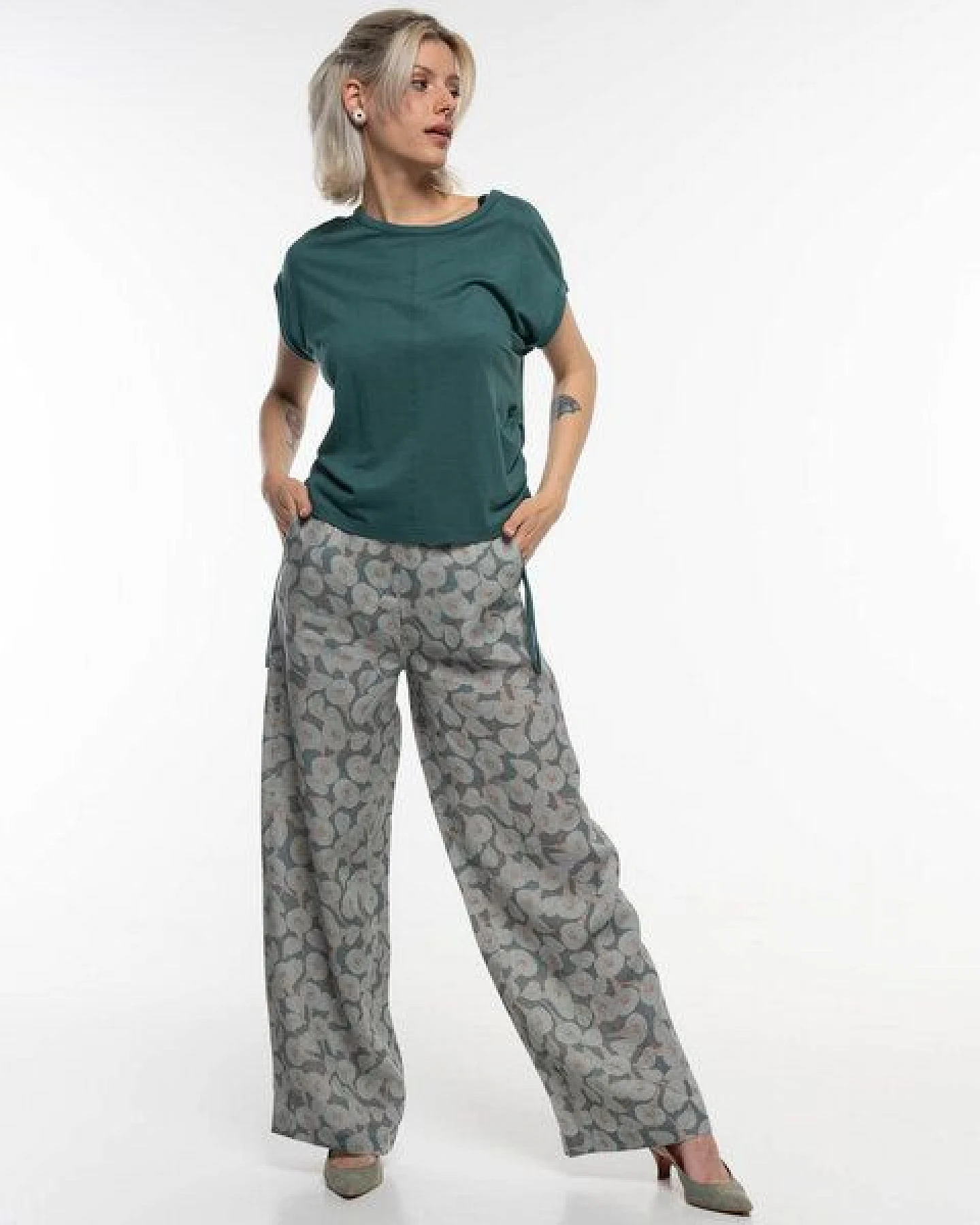 Alma & Lovis Stylische Print-Marlenehose aus reinem Leinen – Ansicht 2