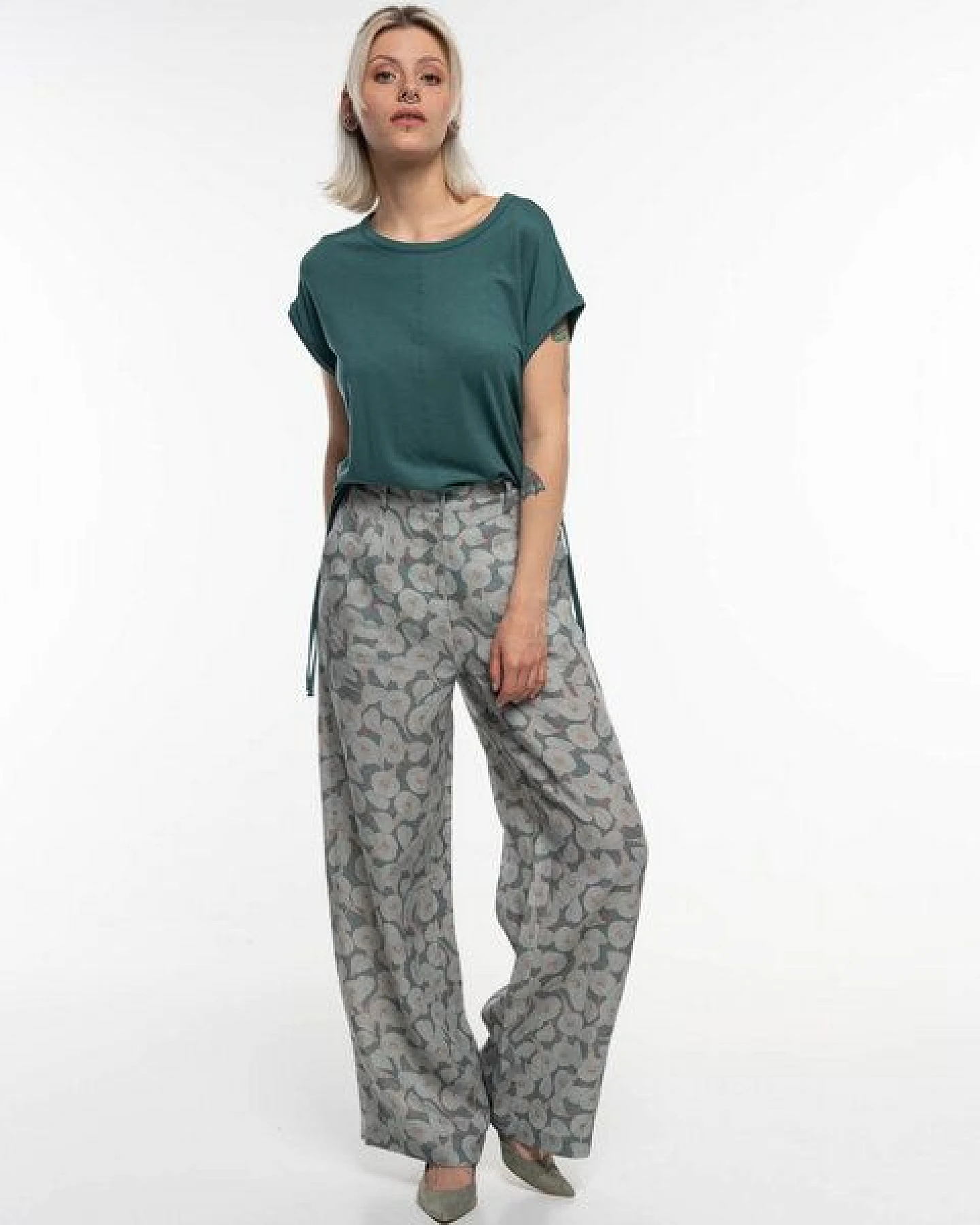Alma & Lovis Stylische Print-Marlenehose aus reinem Leinen – Ansicht 3