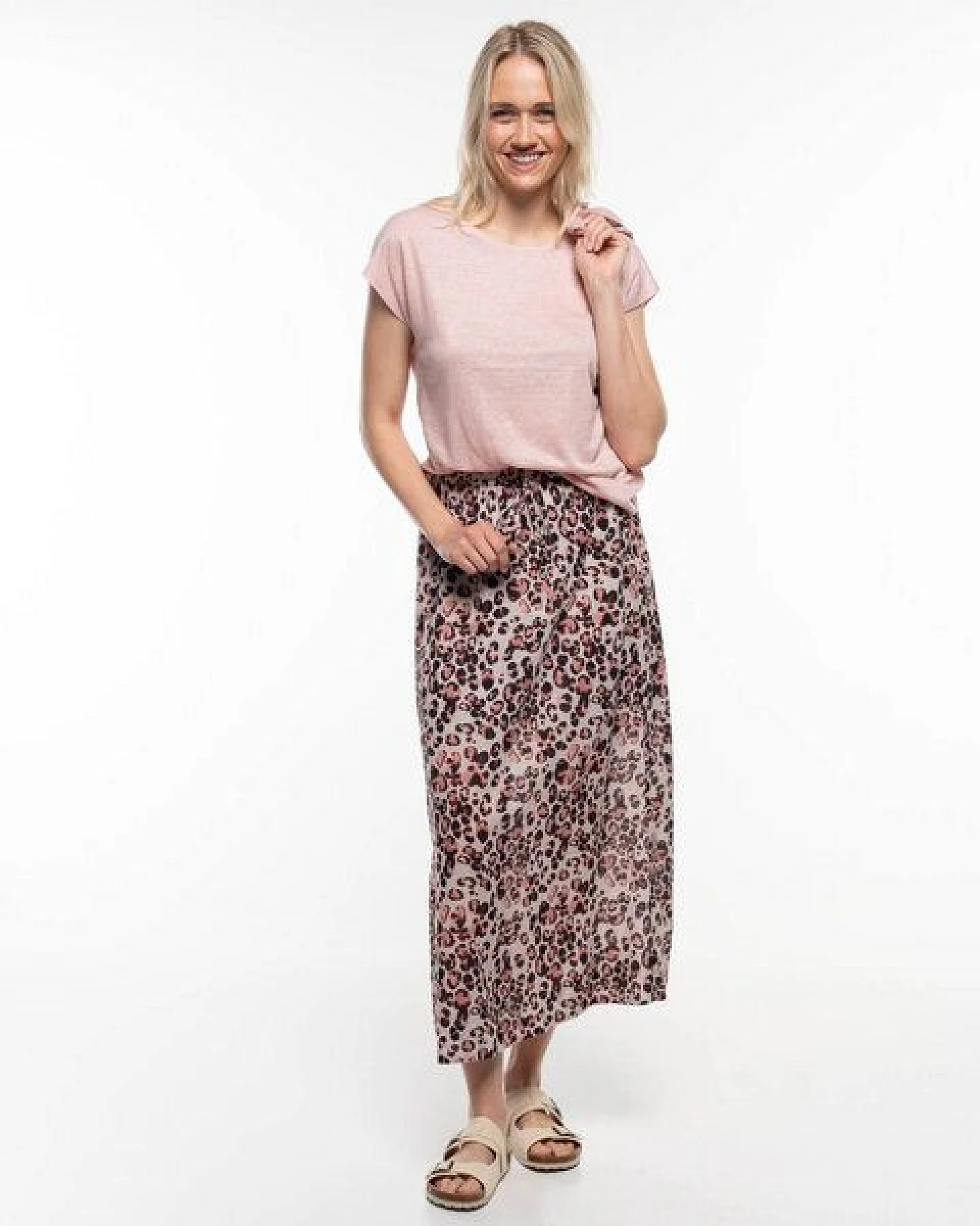 Alma & Lovis Elegantes Kurzarmshirt aus 100% Leinen-Jersey – Ansicht 2