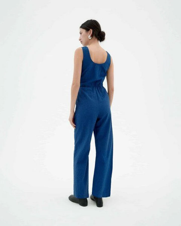 thinking mu Seersucker Jumpsuit Modell: Rafelesia
