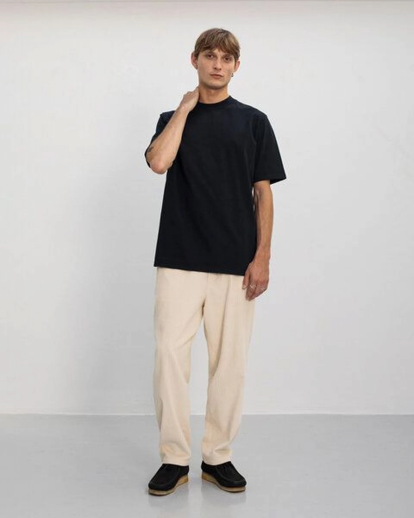 Rotholz Basic T-Shirt mit breitem Kragen Bio Baumwolle – Ansicht 2