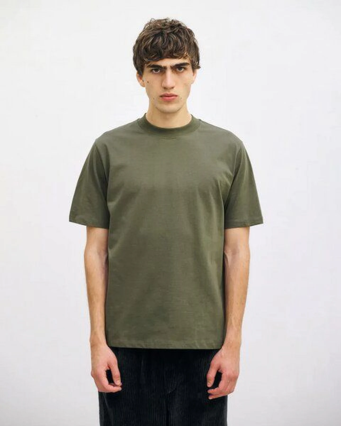 Rotholz Basic T-Shirt mit breitem Kragen Bio Baumwolle – Ansicht 2