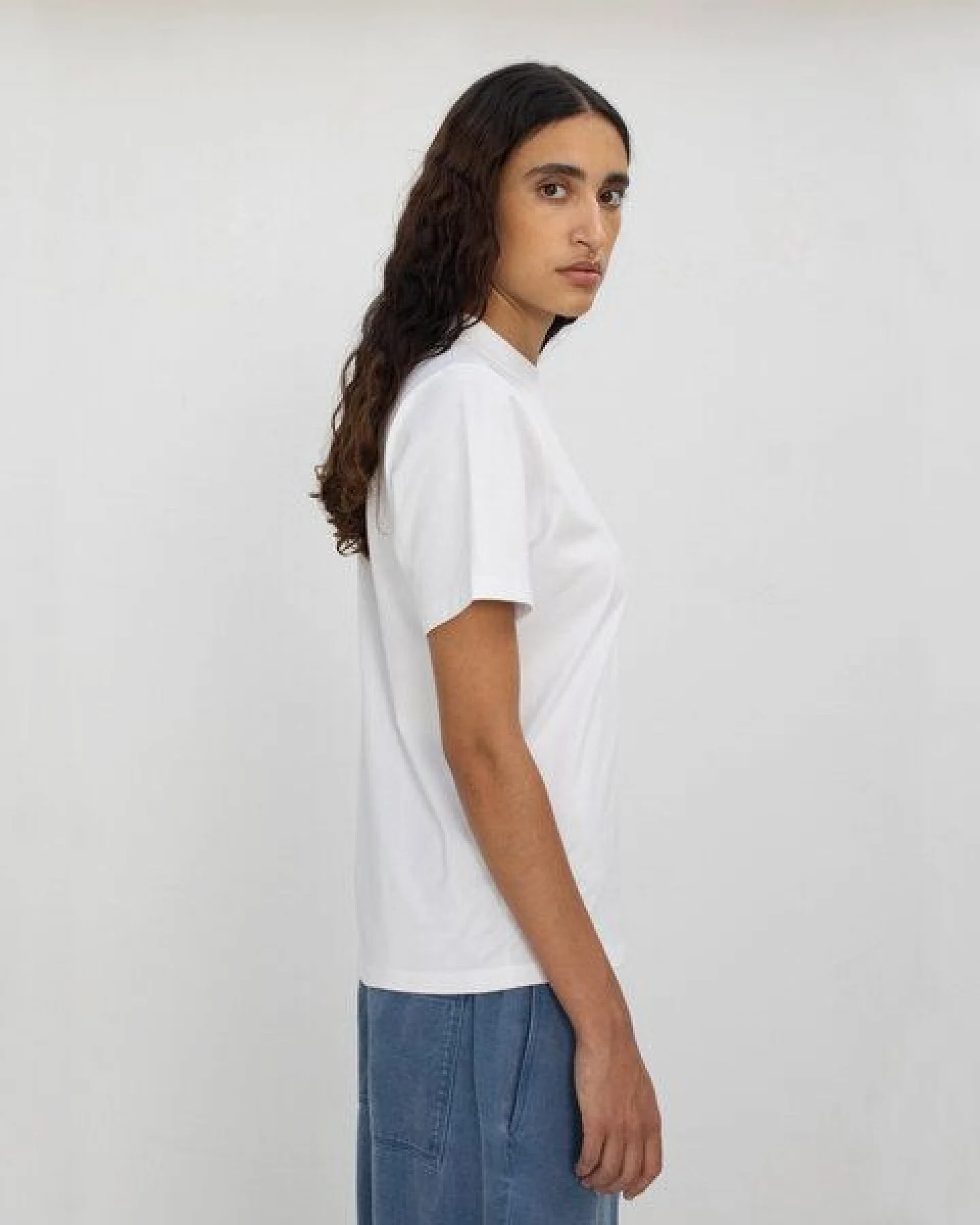 Rotholz Basic T-Shirt mit breitem Kragen Bio Baumwolle – Ansicht 3